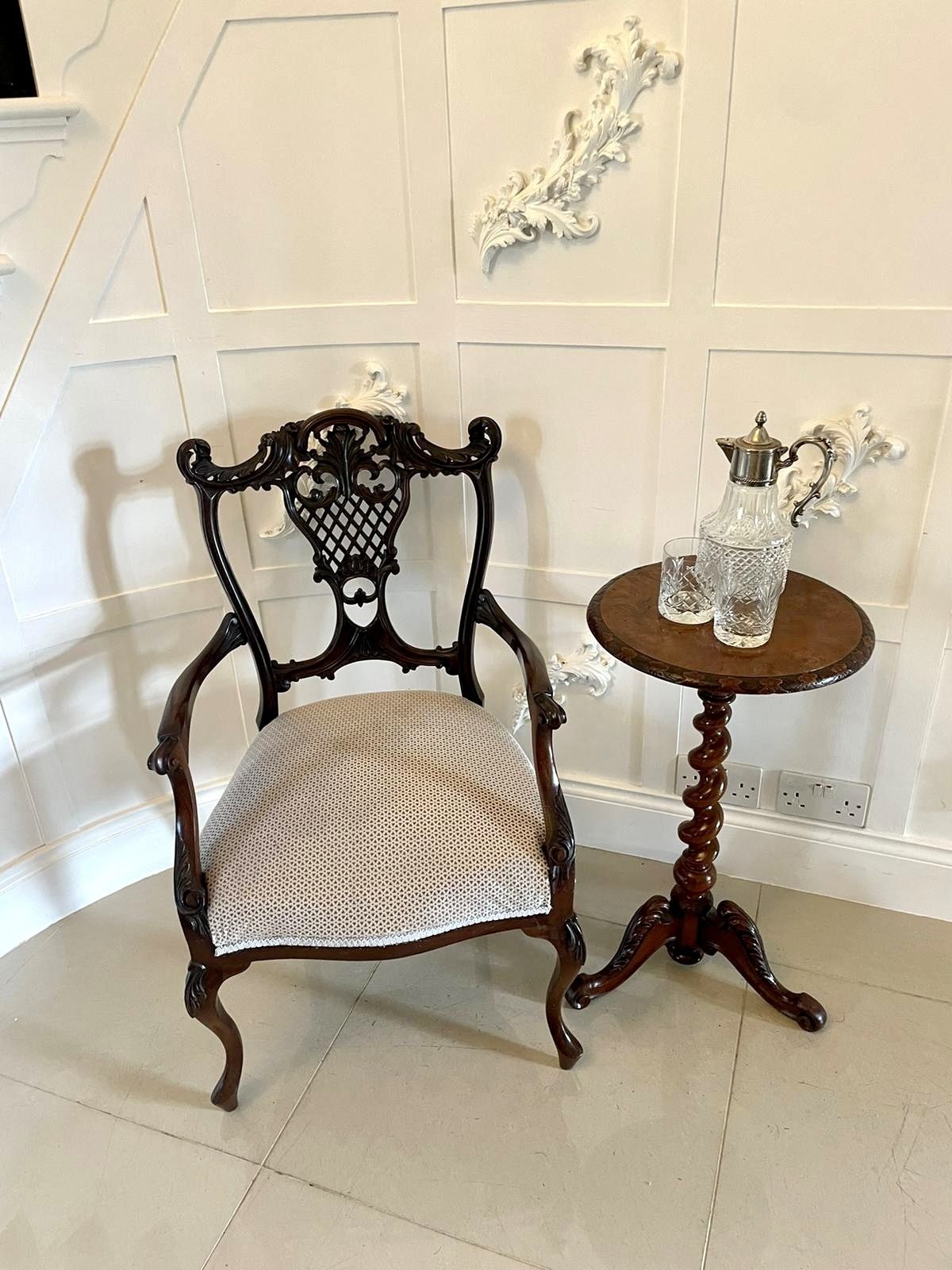 Fine Quality Antique Mahogany Carved Desk Chair photo for sale