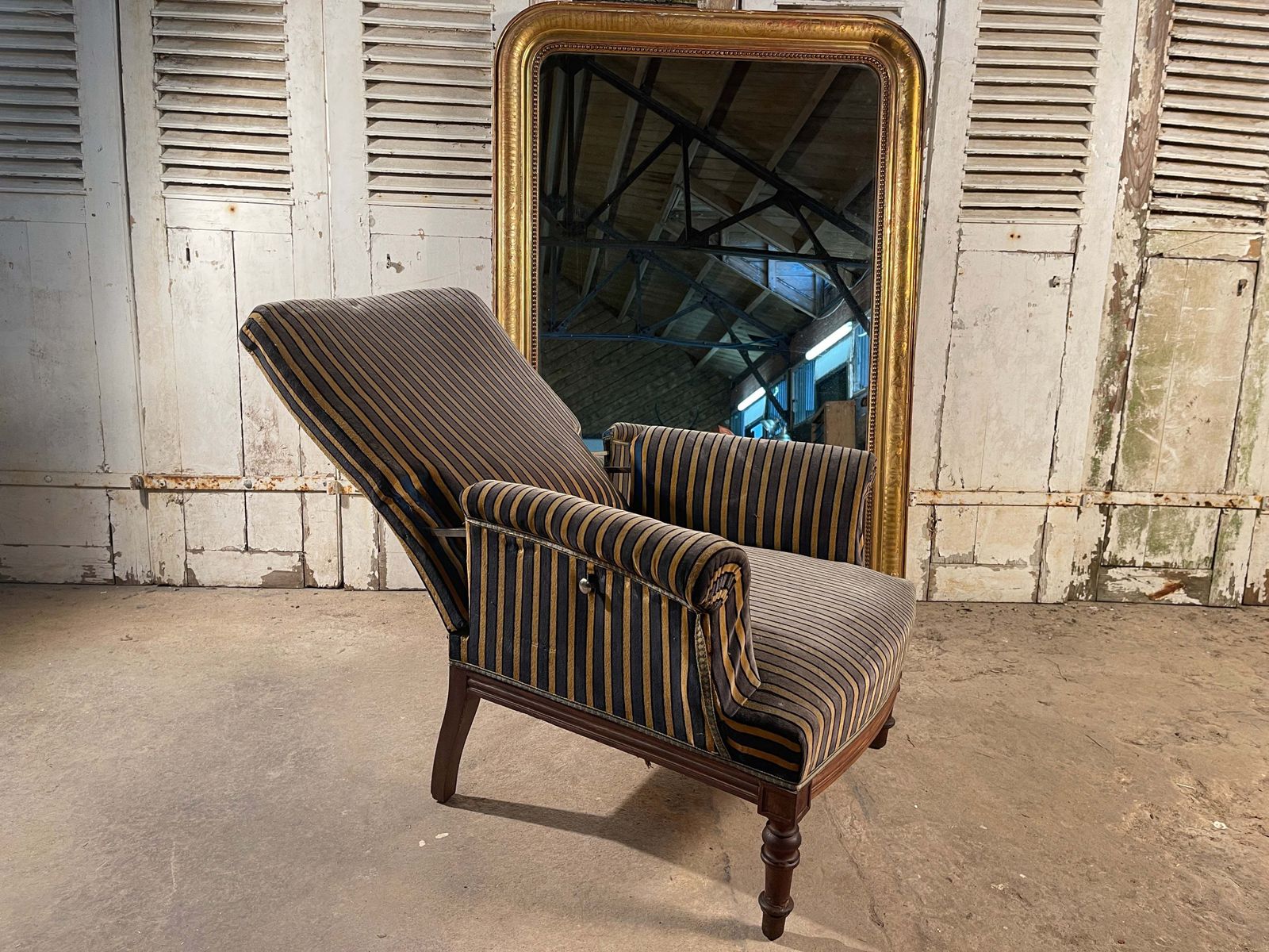 Rare Antique French Napoleon III Recliner Armchair photo vinterior