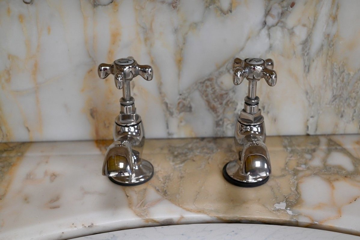 photo furniture Important Vanity Unit / Washbasin In Cherry, "L'hygiène Moderne Paris"   Early 20th Century