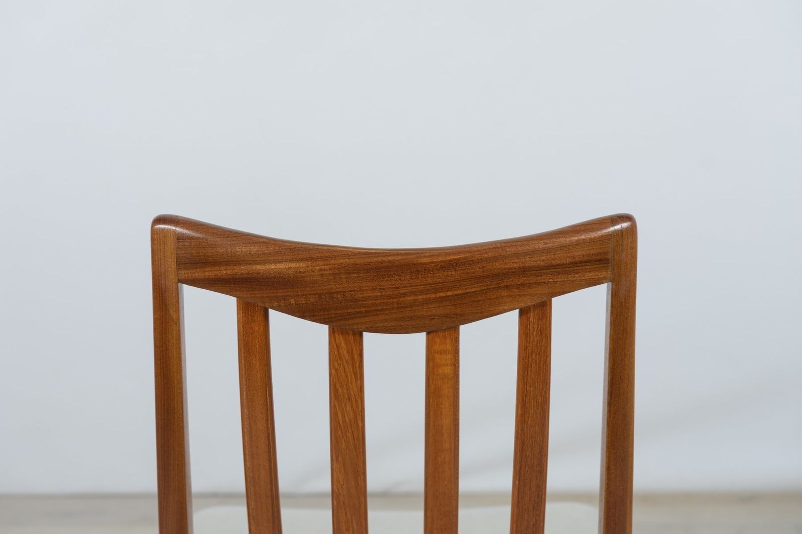 photo vintage Mid Century Teak Dining Chairs By Leslie Dandy For G Plan, 1960s, Set Of 6