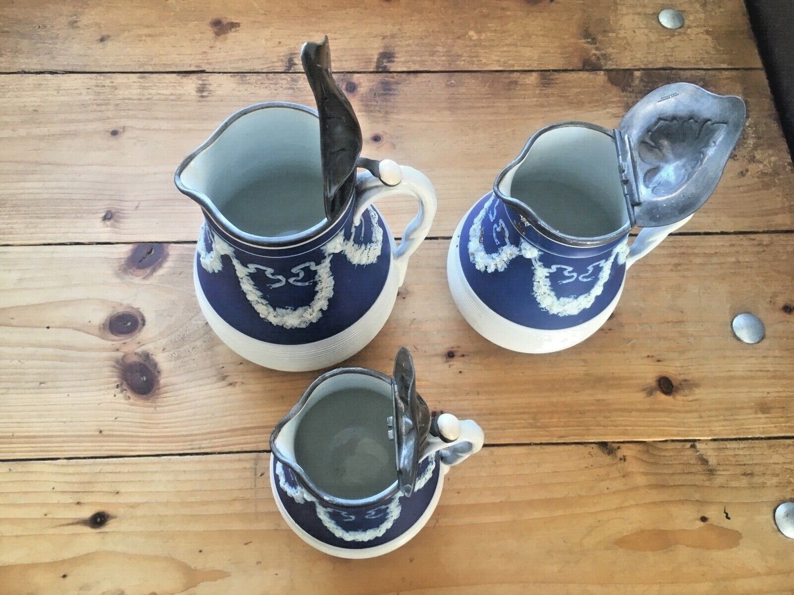 Graduated Set Of Cobalt Jasperware Ribbed Lion Pewter Water Jugs Dudson Wedgwood photo vintage