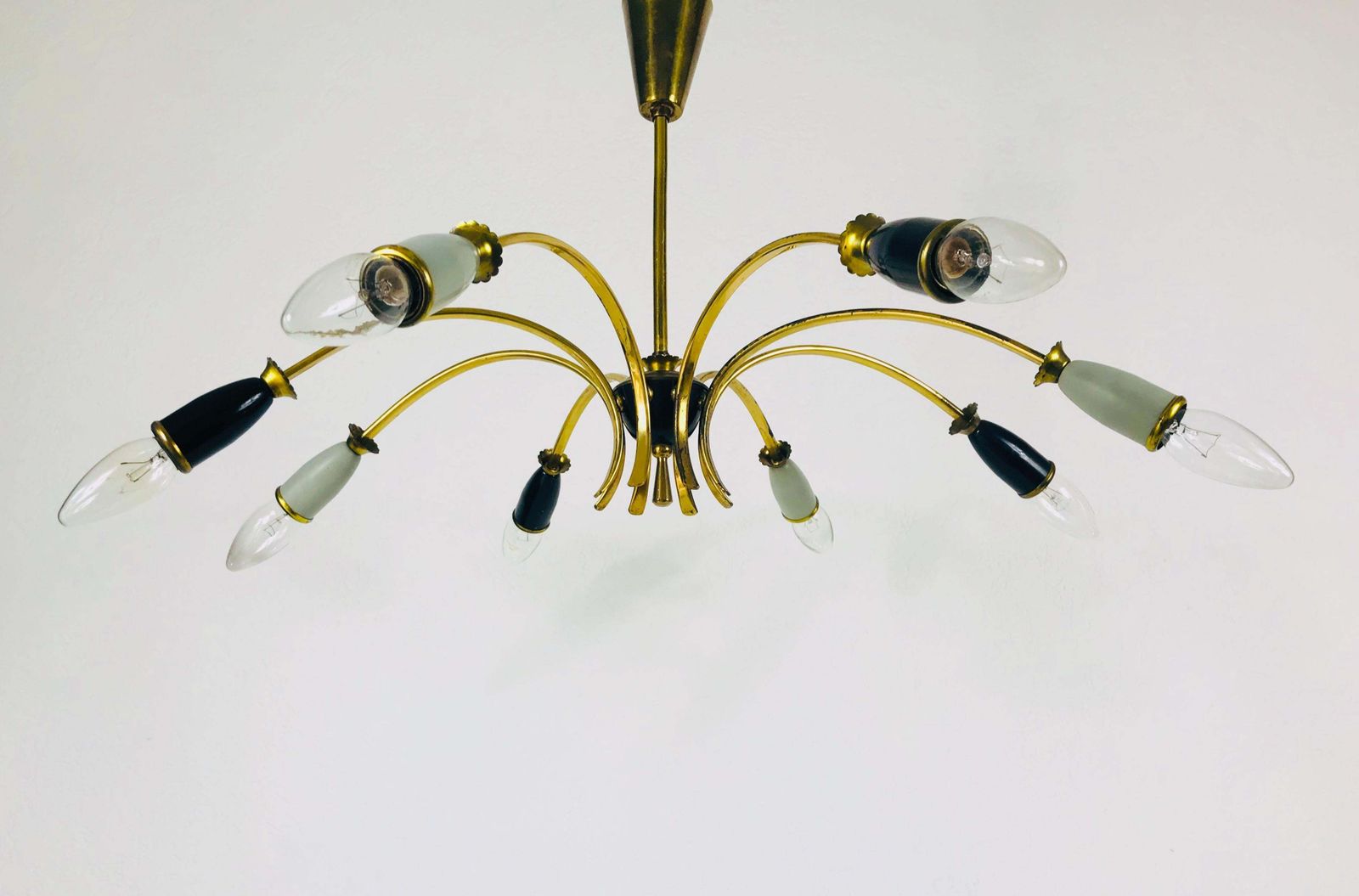 Large Midcentury Brass 8 Arm Sputnik Chandelier, 1950s photo 940.0