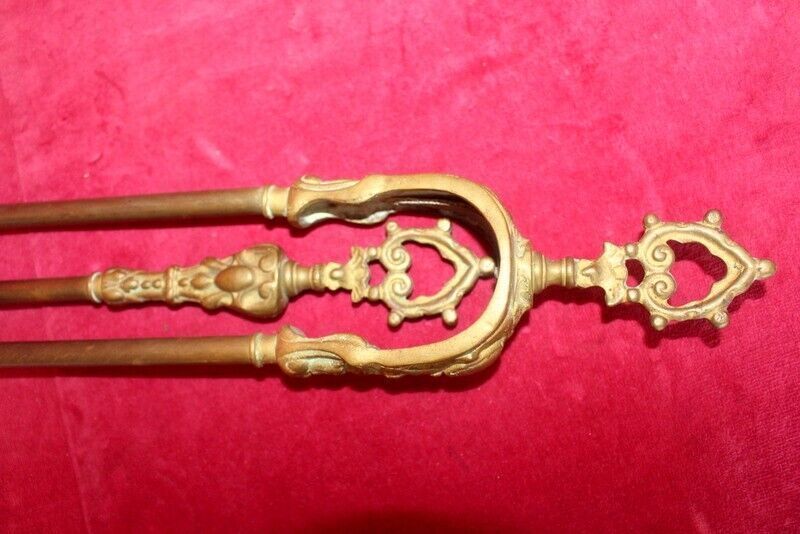 19th C Pair Of Italian Embossed Antique Brass Companions Golden Solid Brass photo vinterior