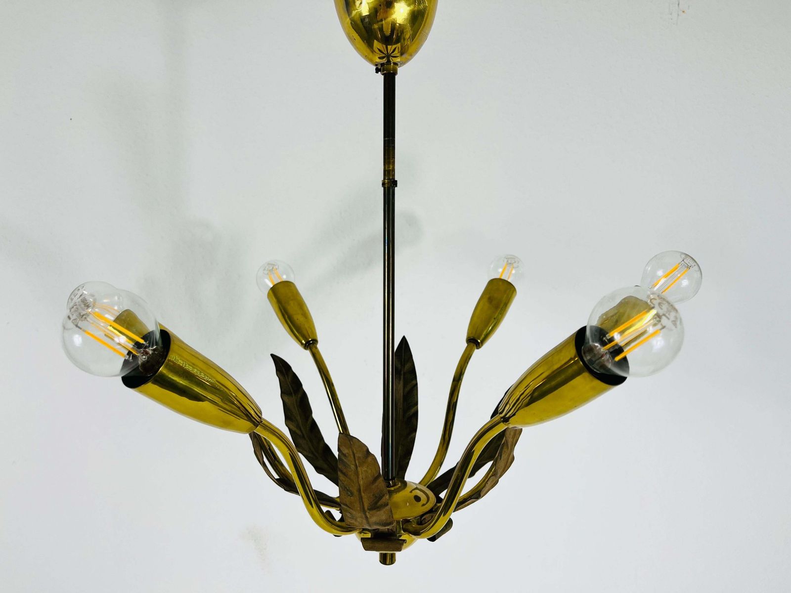 photo buy Midcentury Brass 8 Arm Sputnik Chandelier By Vereinigte Werkstätte, 1960s
