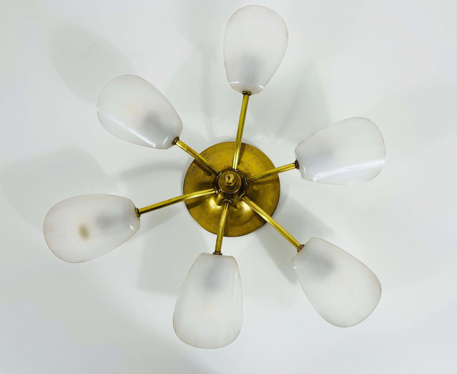 Italian Midcentury Brass 5 Arm Sputnik Chandelier, 1950s photo furniture