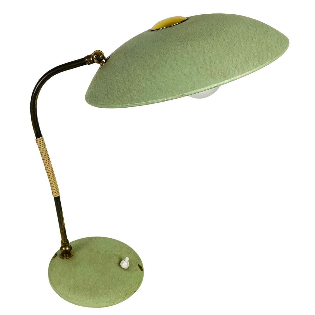 Green Italian Table Lamp In The Style Of Stilnovo, 1960s, Italy