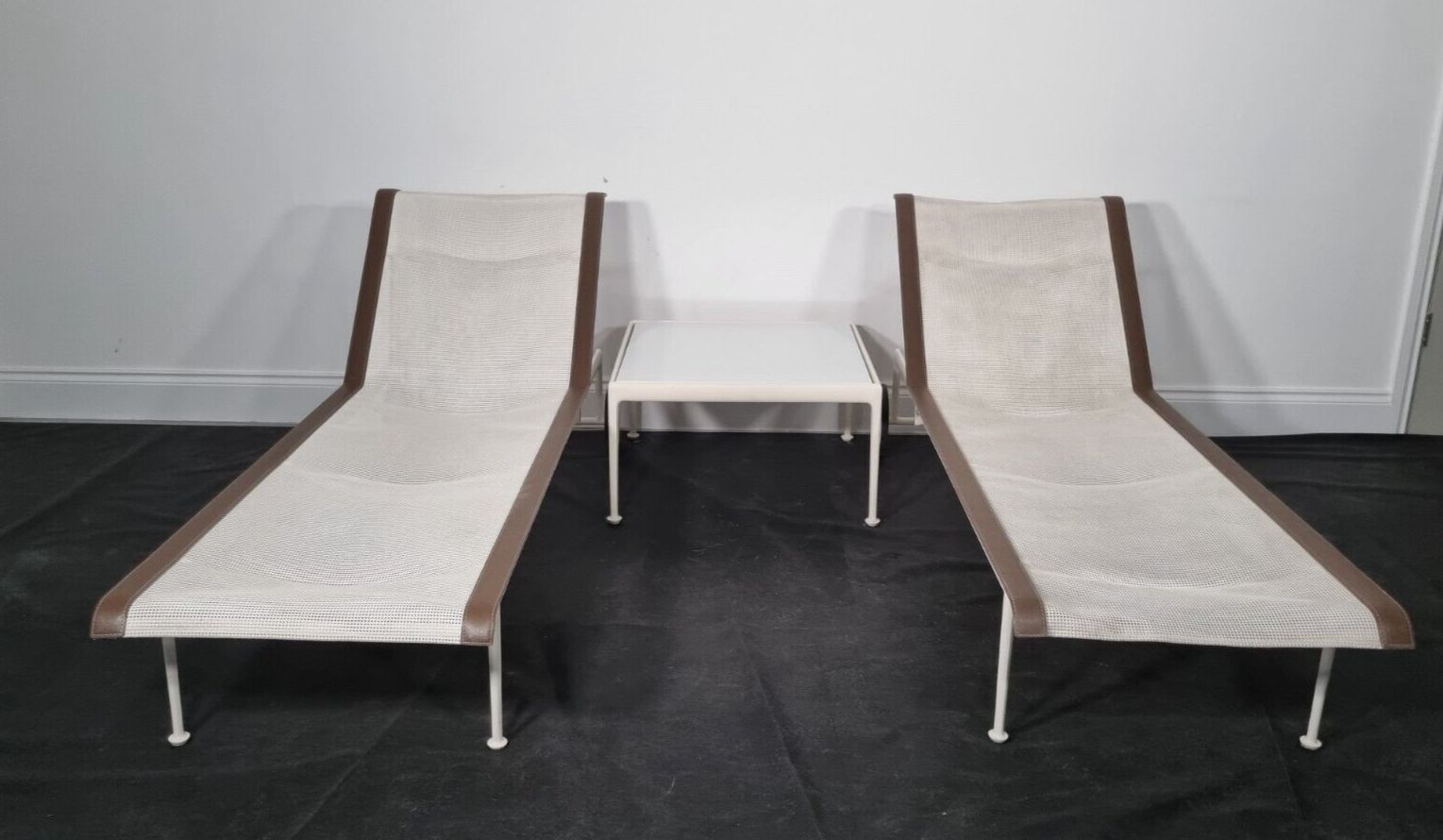 A Pair Of Rare Knoll International 1966 Sun Loungers In Very Good Condition