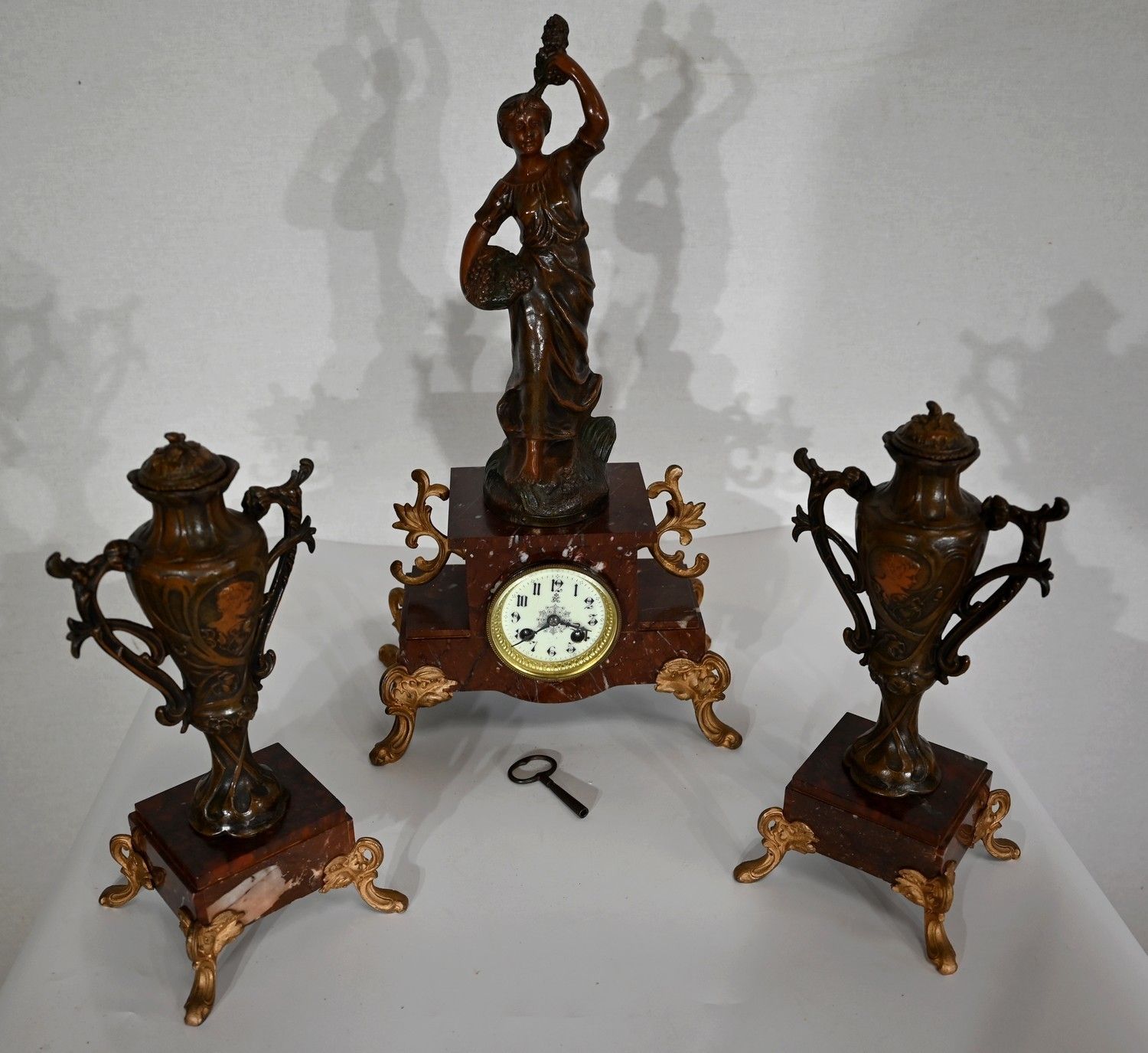 Regule And Cherry Marble Mantelpiece Set – 1920 photo furniture
