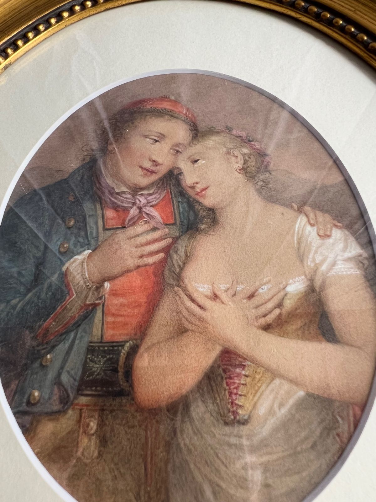 Small Oval Watercolour Of An Amorous Couple photo vinterior