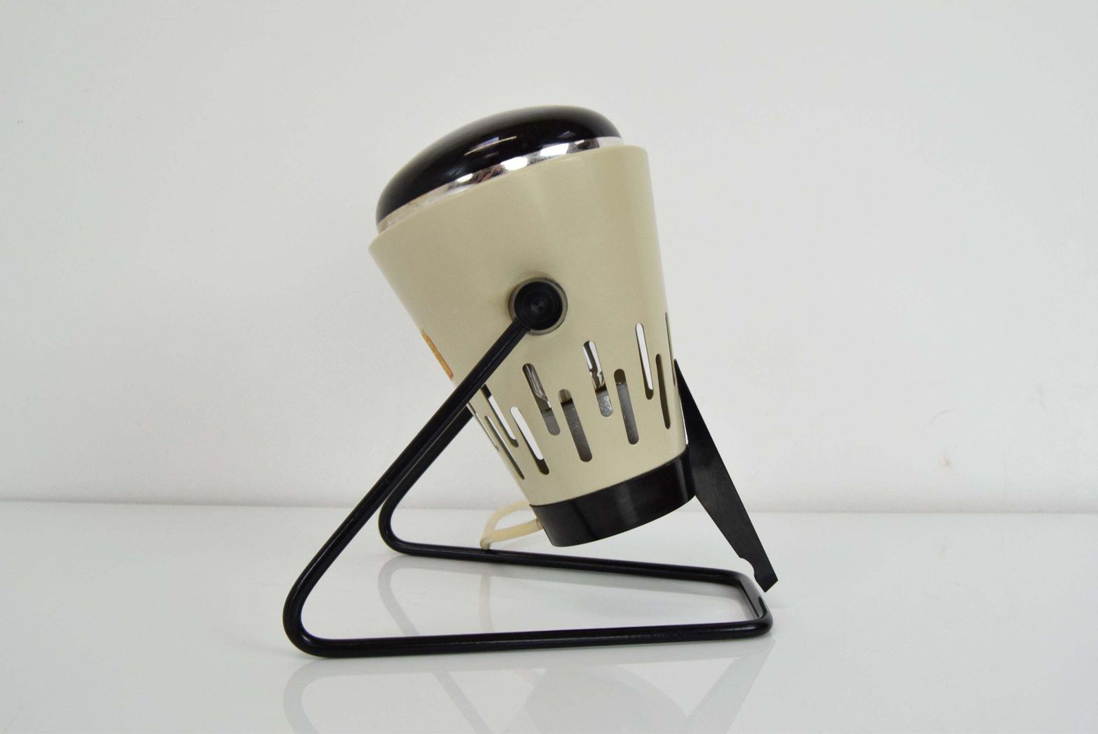 Mid Century Infra Table Lamp,Red Light,Circa 1980's. photo vinterior