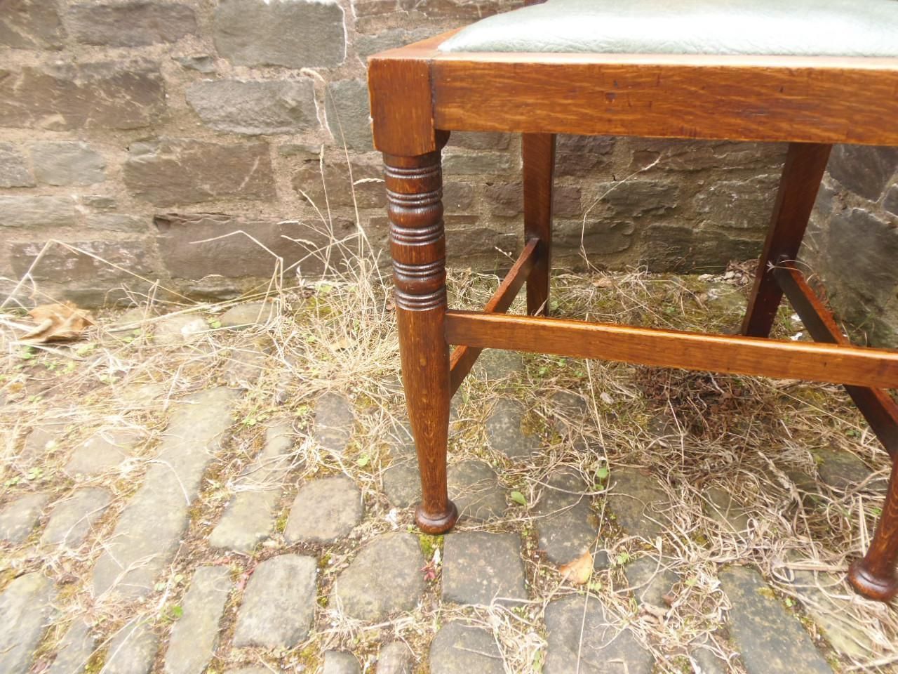 Richard Norman Shaw  .. Set Of Twelve Oak Chairs photo vintage