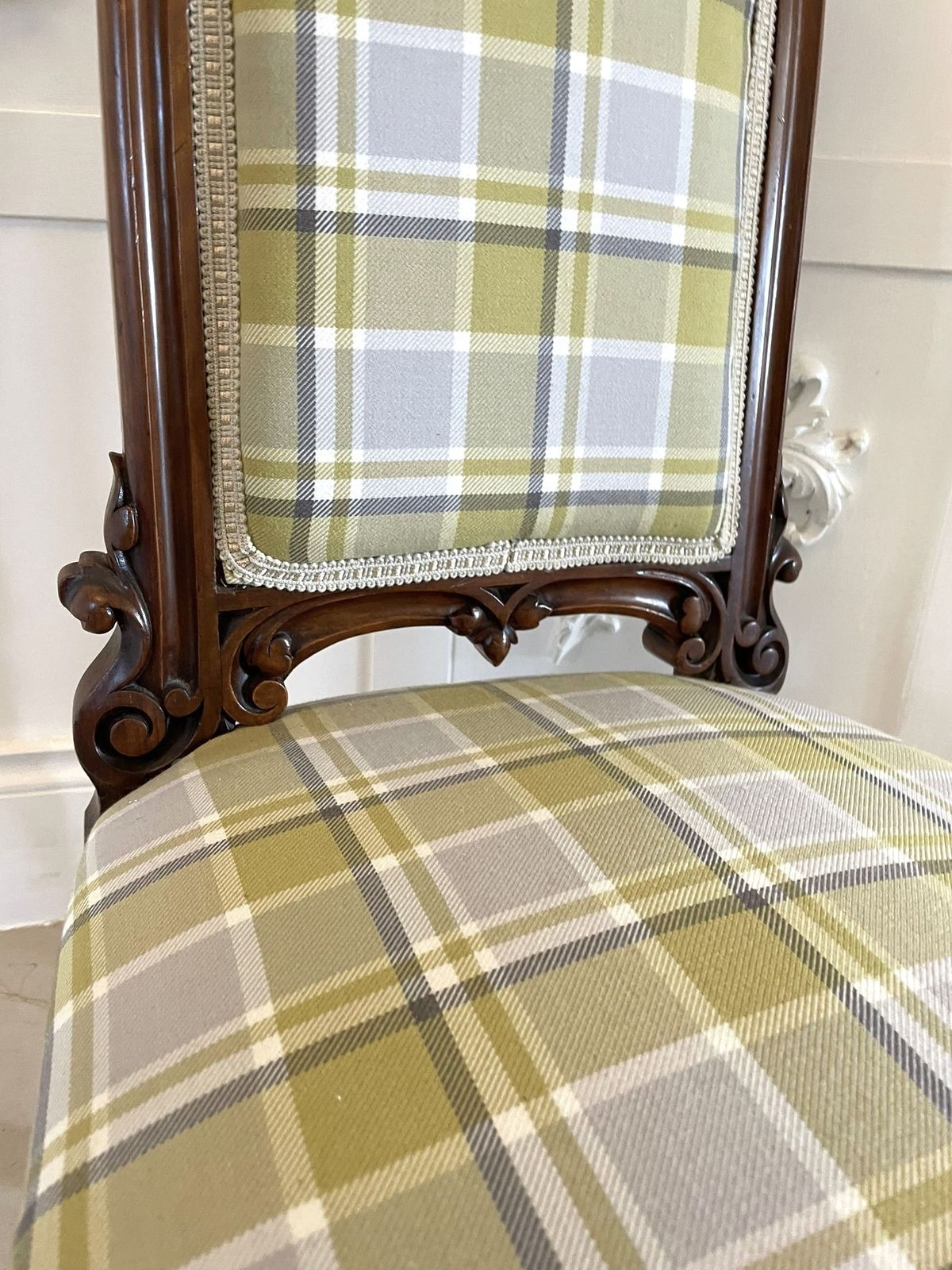 Fine Antique 19th Century Carved Walnut Ladies Chair photo buy