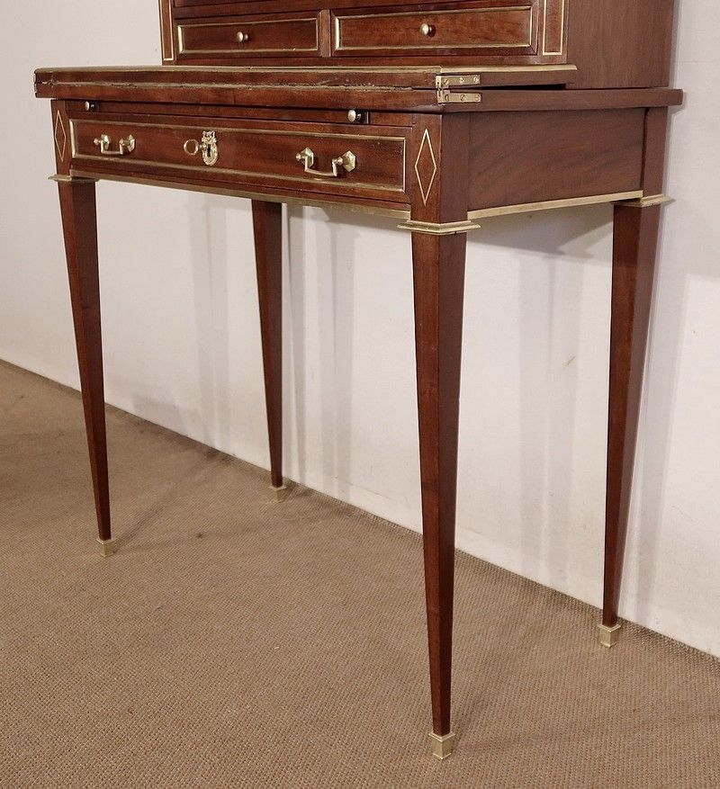 photo for sale Bonheur Du Jour In Mahogany, Louis XVI Style – Mid 19th Century