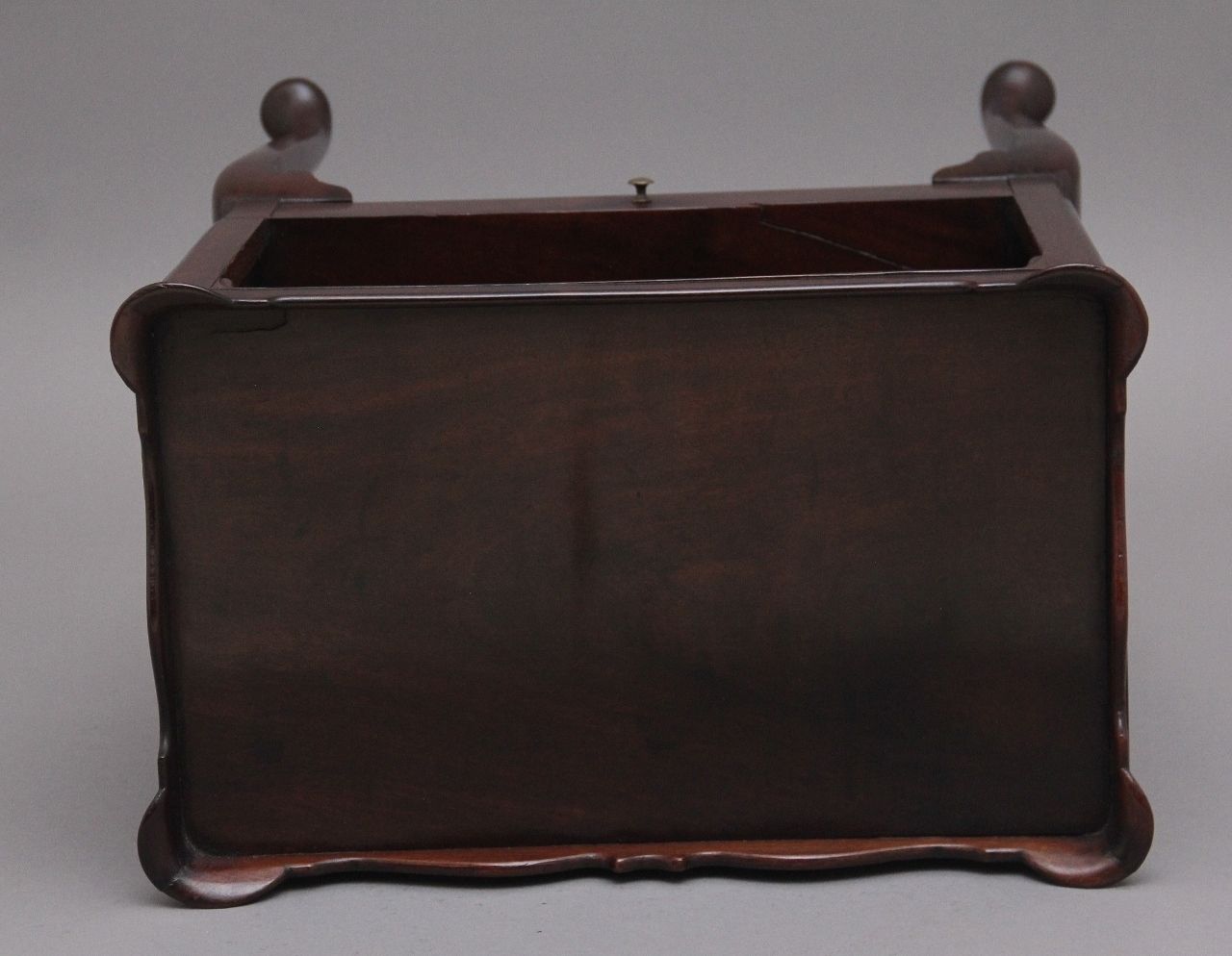 Early 20th Century Mahogany Bedside Cabinet In The Georgian Style photo vintage