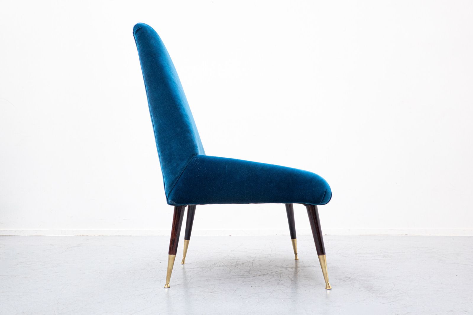 Mid Century Modern Italian Seating Set In Blue Velvet photo Furniture