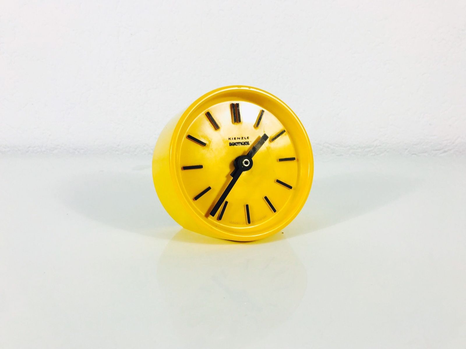 Kienzle Yellow Pop Art Vintage Alarm Clock   Rare Shape   Germany 1970s photo vinterior