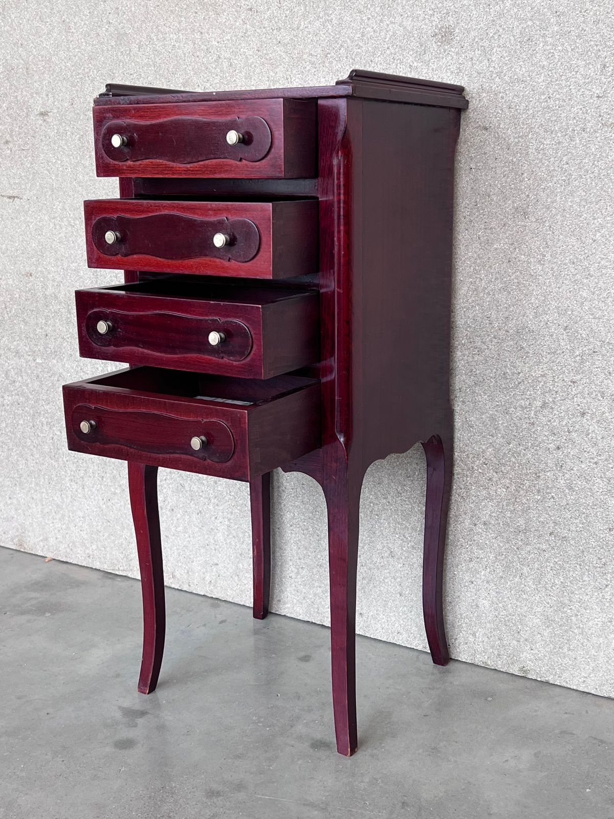 Pair Of Italian Louis XV Style Mahogany Nightstand Or End Side Tables photo buy