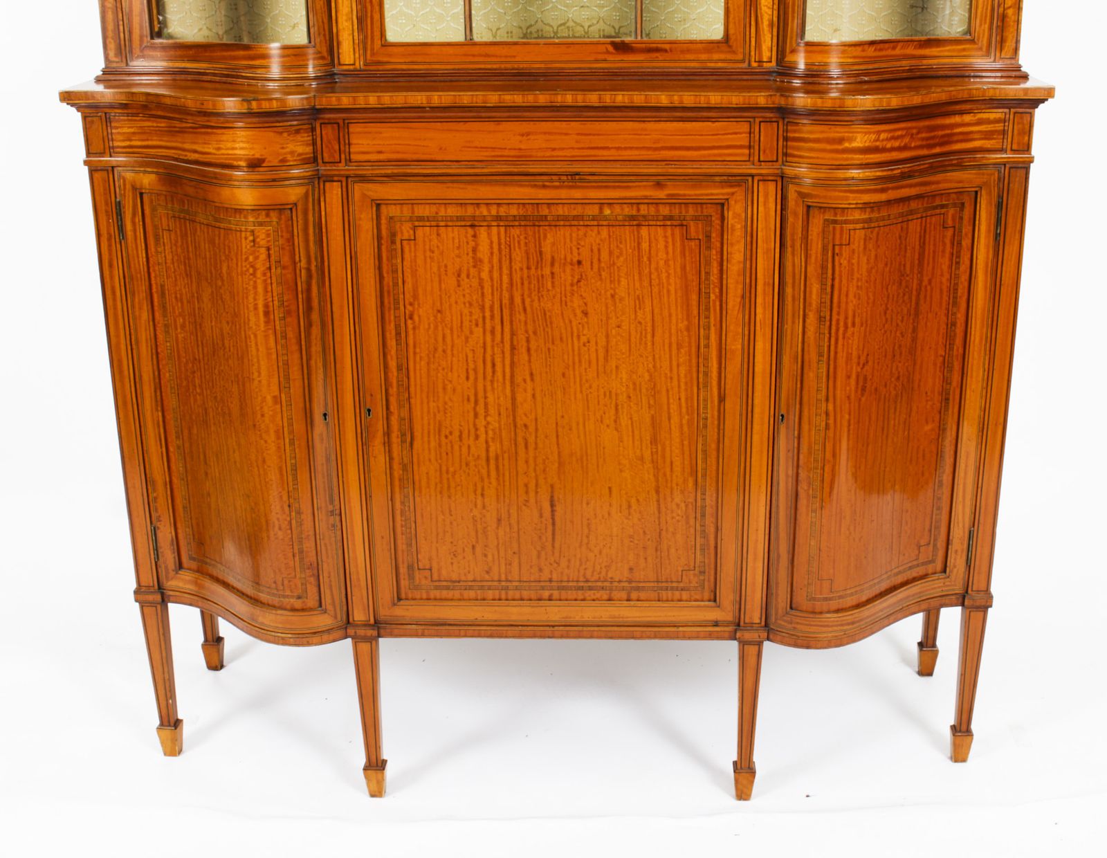 Edwardian Serpentine Satinwood Inlaid Display Cabinet 19th C photo vinterior