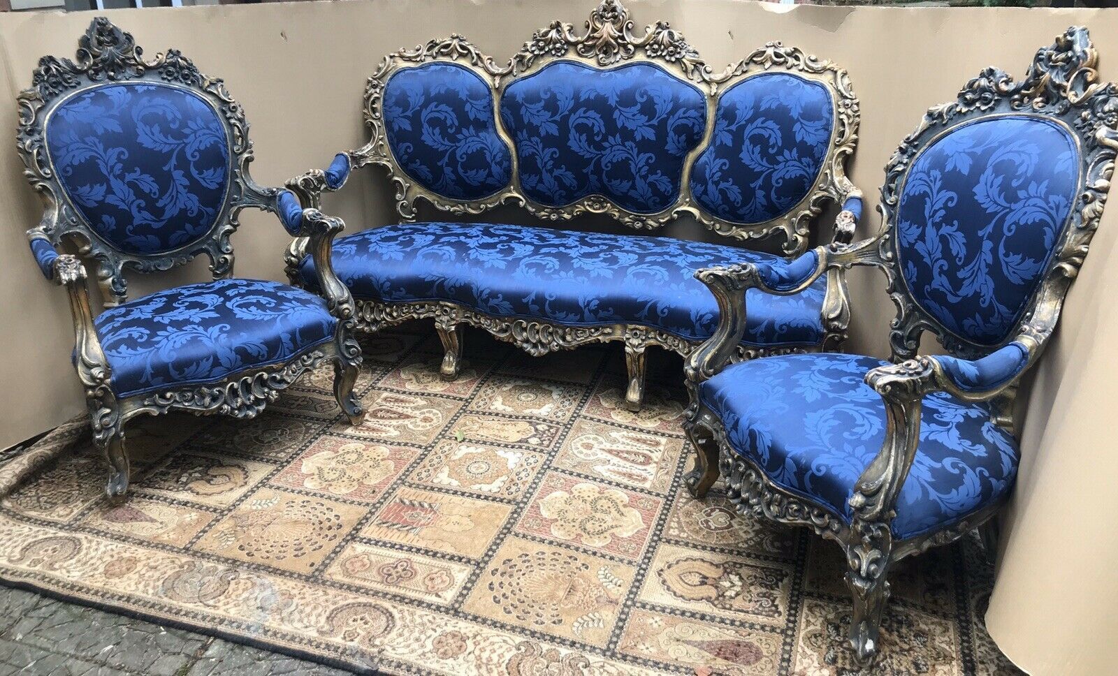 Fine Antique Chateau Blue Silk Demask & Carved Giltwood 3 Piece Boudoir Suite photo furniture