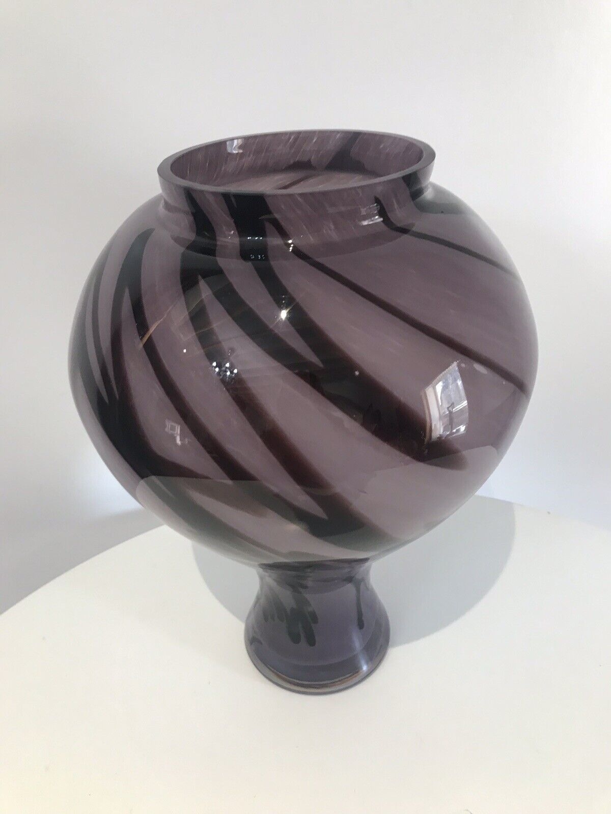 Stunning Large Murano Glass Vase With Purple Haze Design photo 130.0
