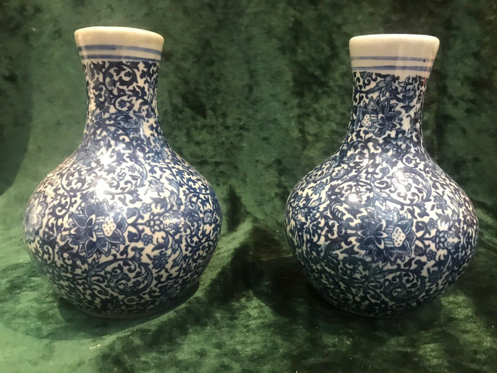 Pair Of Enchanting Kelp And Vine Foliage Blue Ming Style Conecal Vases photo furniture