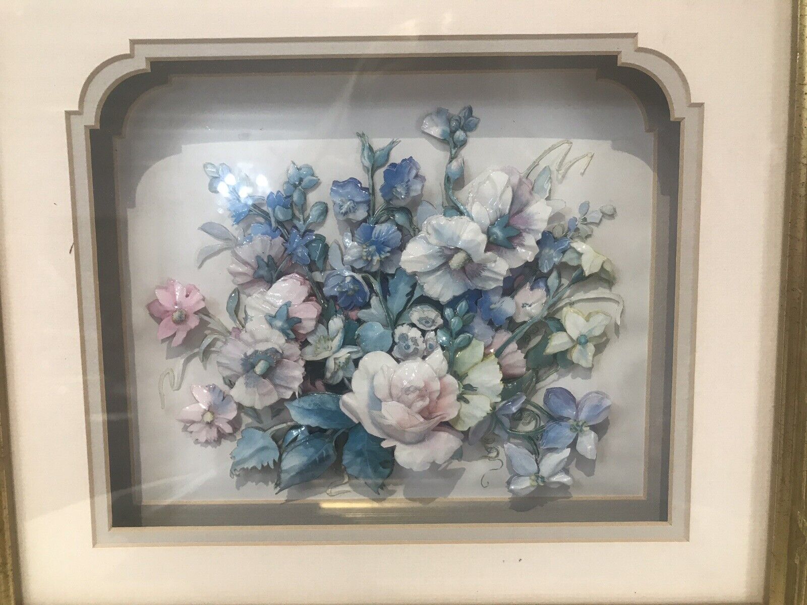 Fine Pair Crystal Porcelain Flower Ansamble Sculptures In Ornate Guilt Frames photo vintage