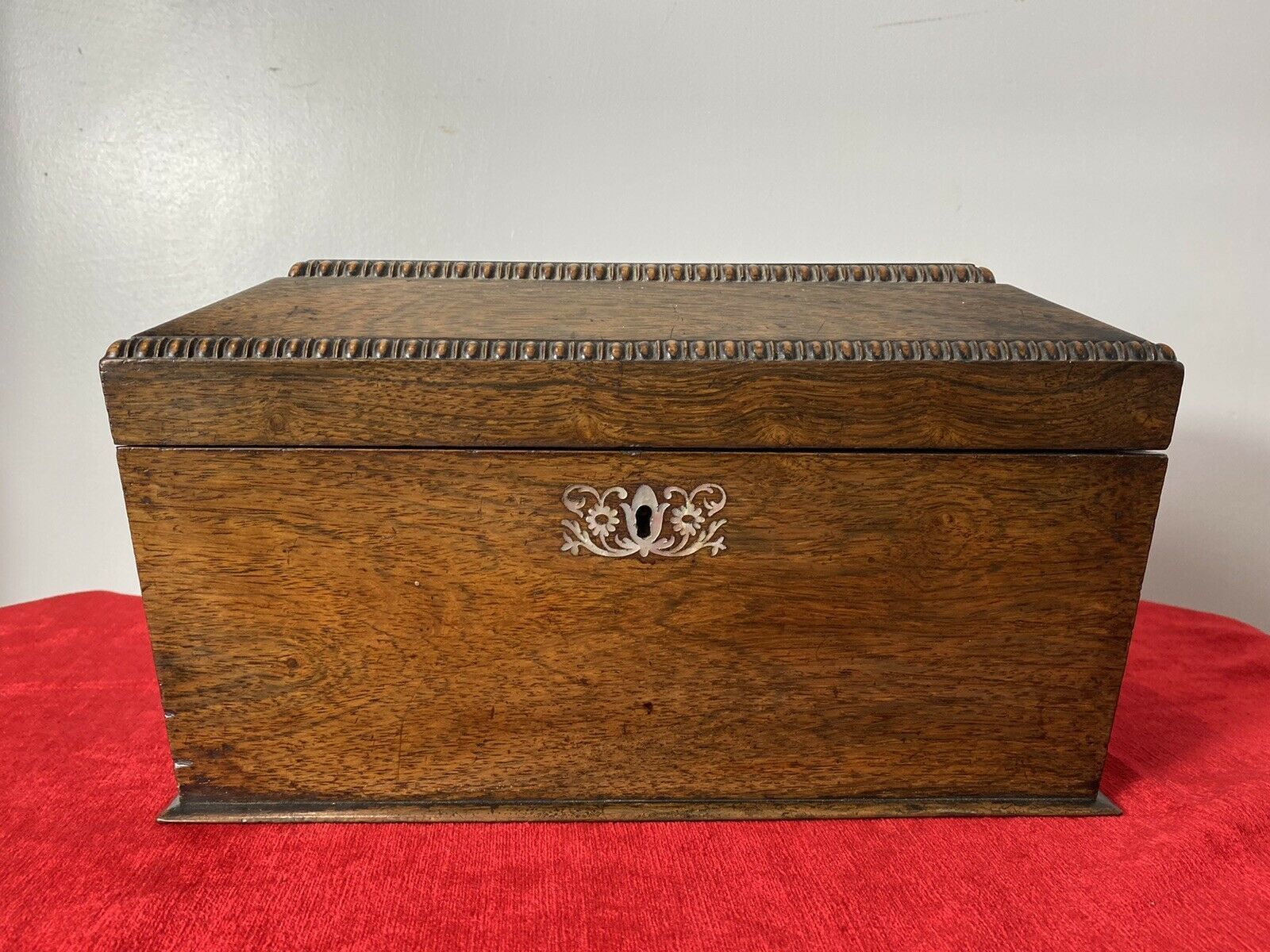 William Iiii Rosewood Sarcophagus Shaped Tea Caddy With Mother Of Pearl Inlay photo furniture