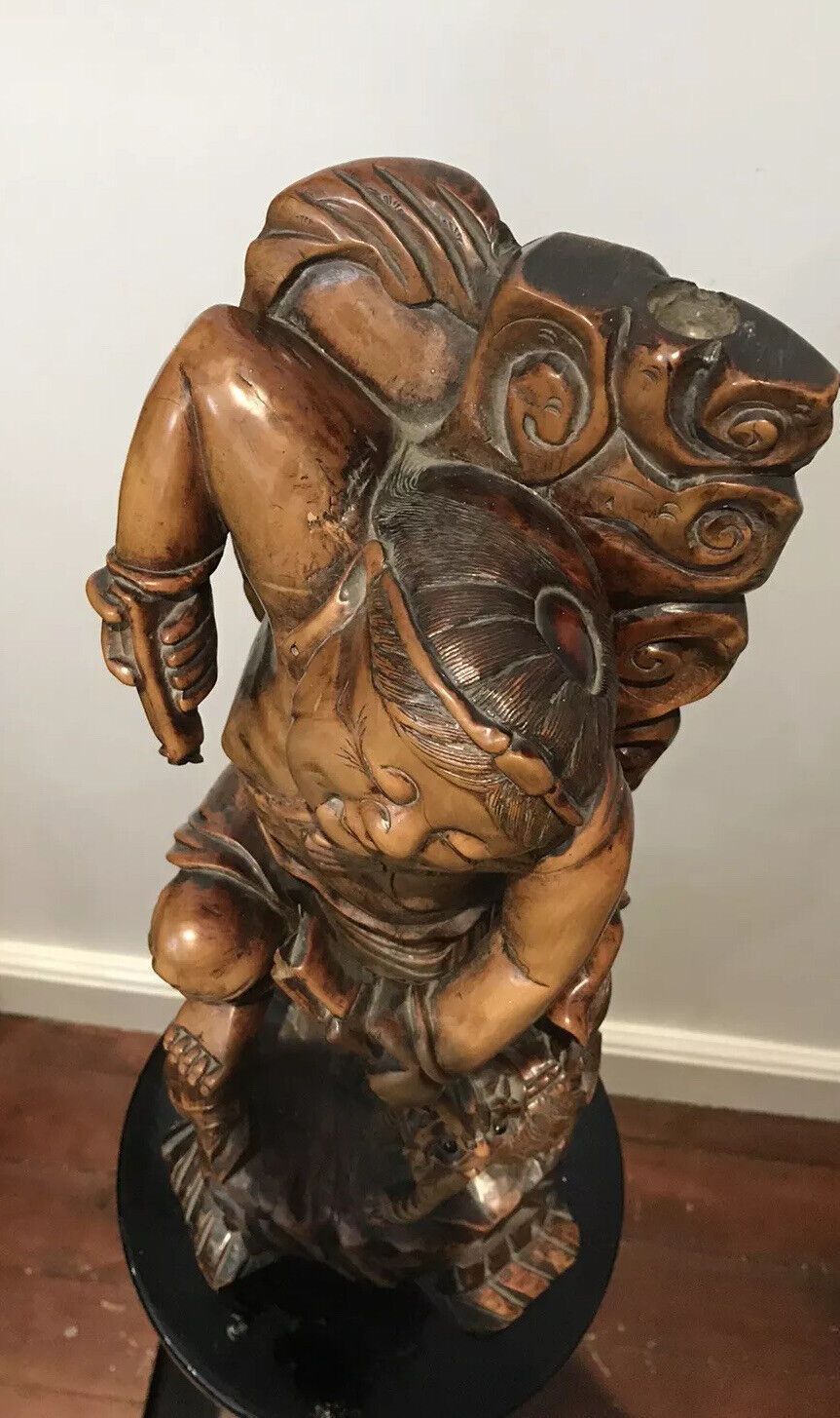 Late 19th Century Oriental Chinese Foo Man Sculpture Carved In Fruitwood photo vintage