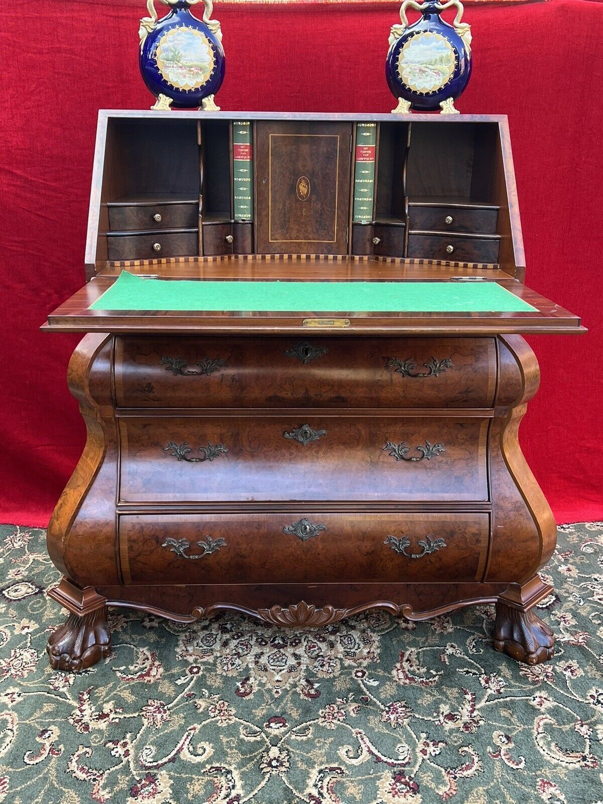 photo furniture Fine Dutch Burl Walnut/Satinwood Inlay Bombe Writing Desk
