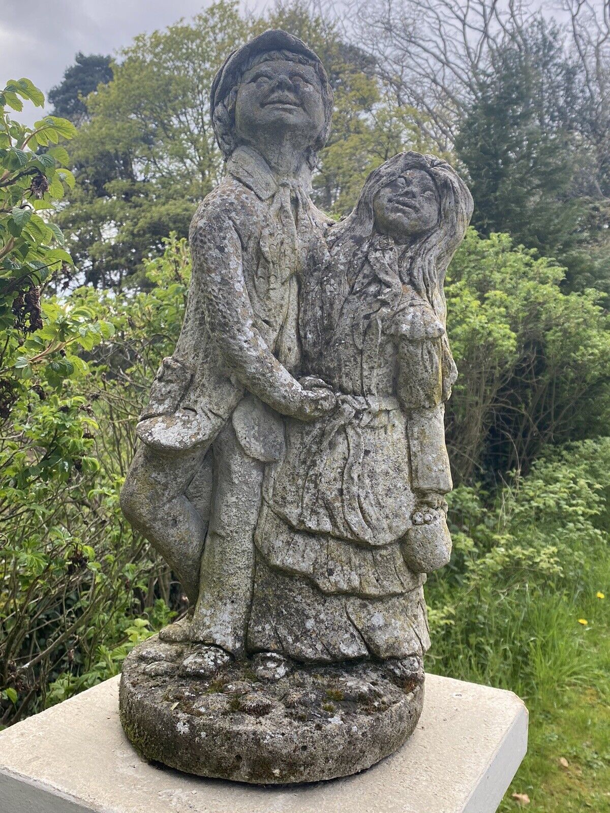 Vintage Jolly Farmer And His Wife Embracing Garden Statue