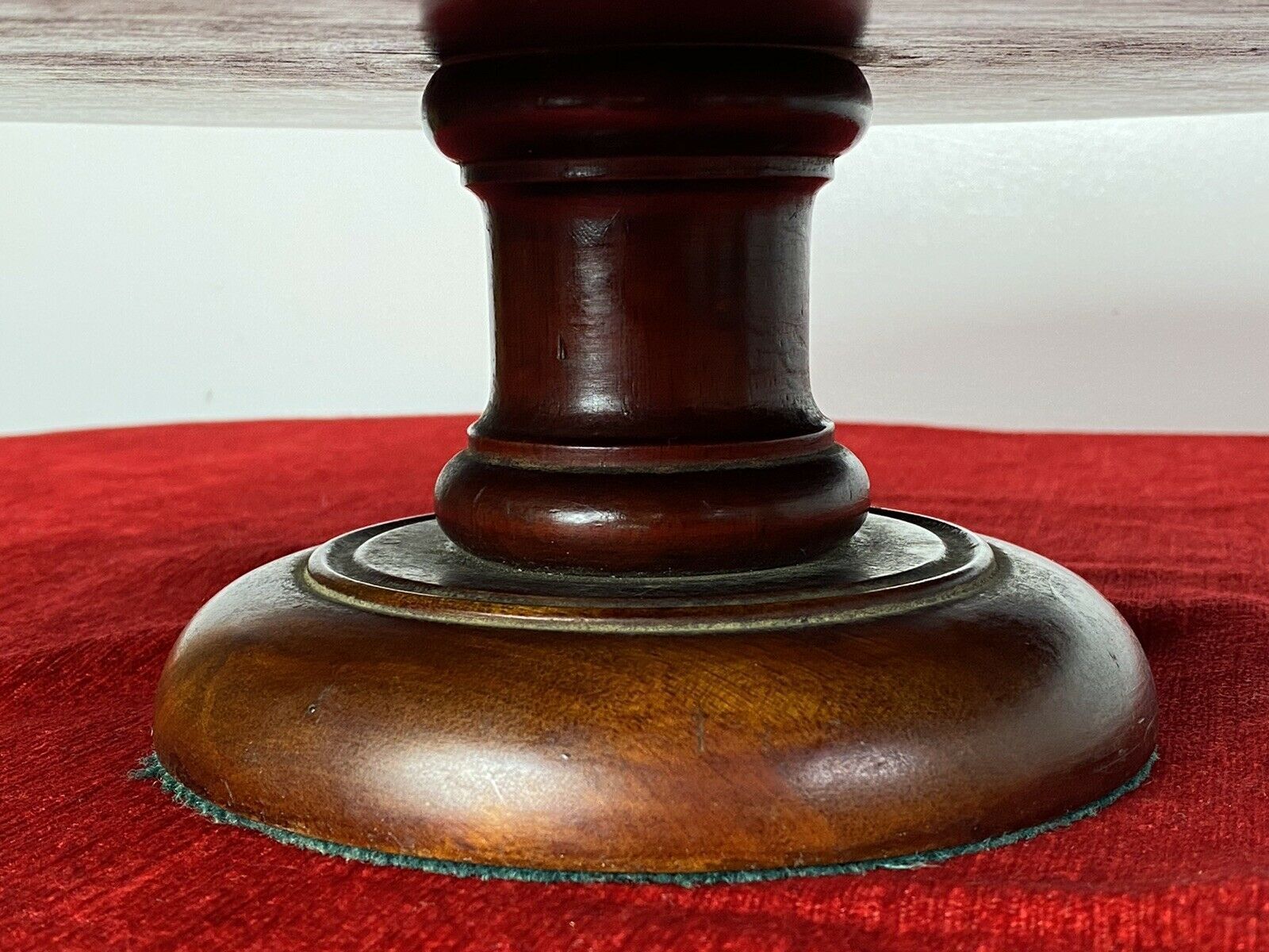 photo furniture Antique Georgian Circa 1890 Lazy Susan Turntable In Rich Mahogany