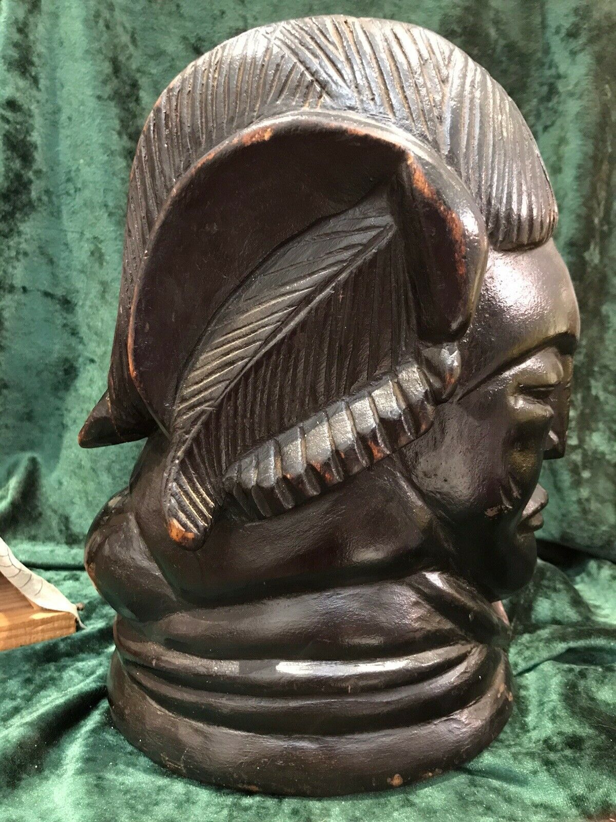 photo furniture Historic 19th Century Carved Wood Red Cheif Indian Head