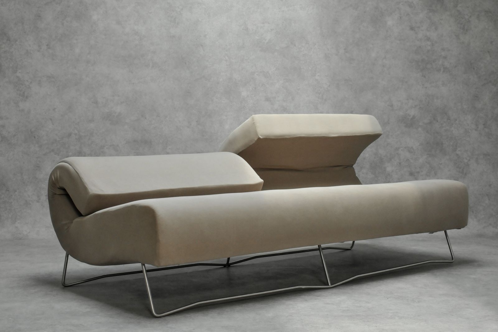 Ligne Roset Sofa Lover, By Pascal Mourgue photo vinterior