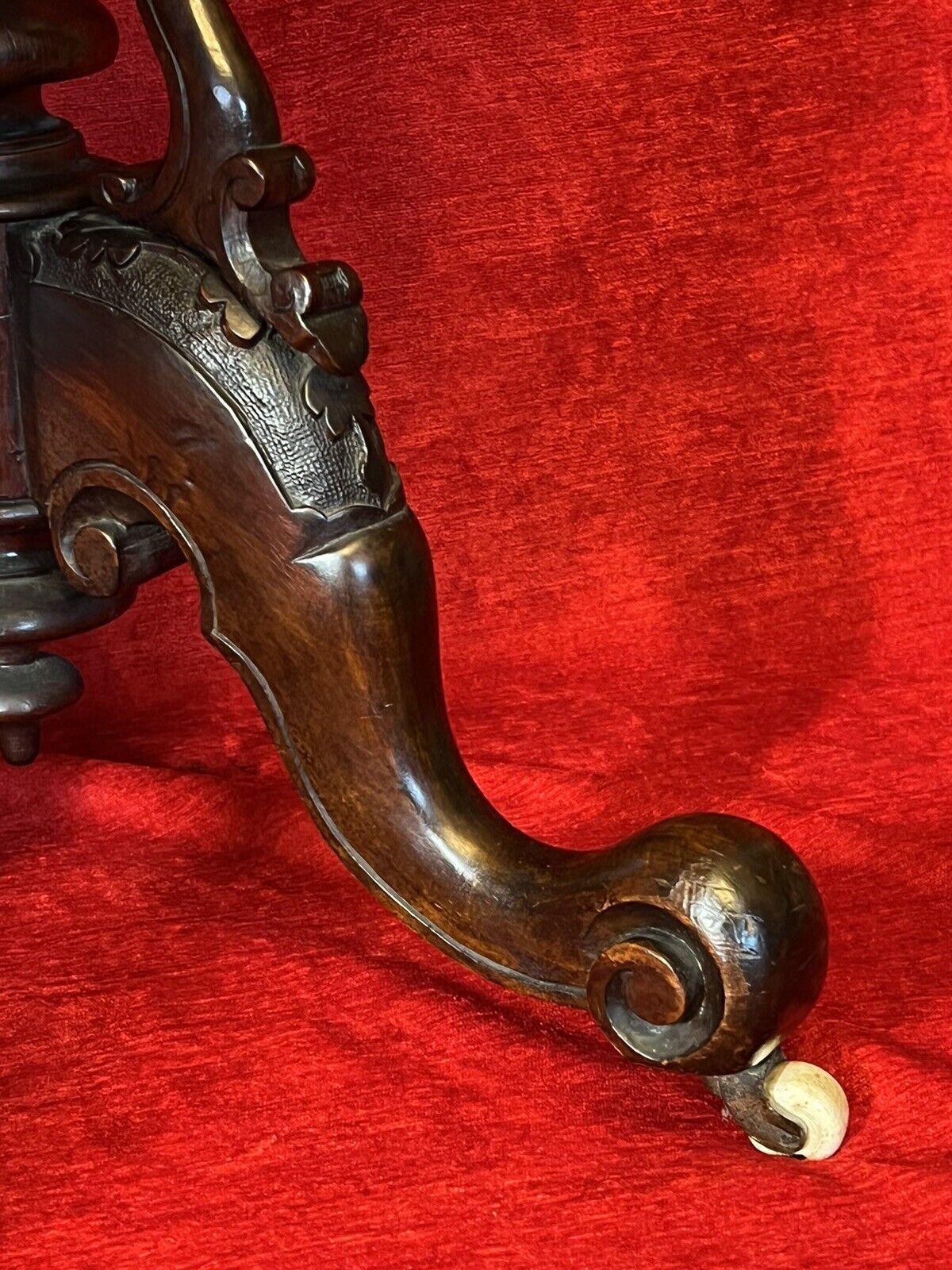 Victorian C1860 Museum Quality Burl Walnut And Marquetry Inlaid Sewing Table photo vintage