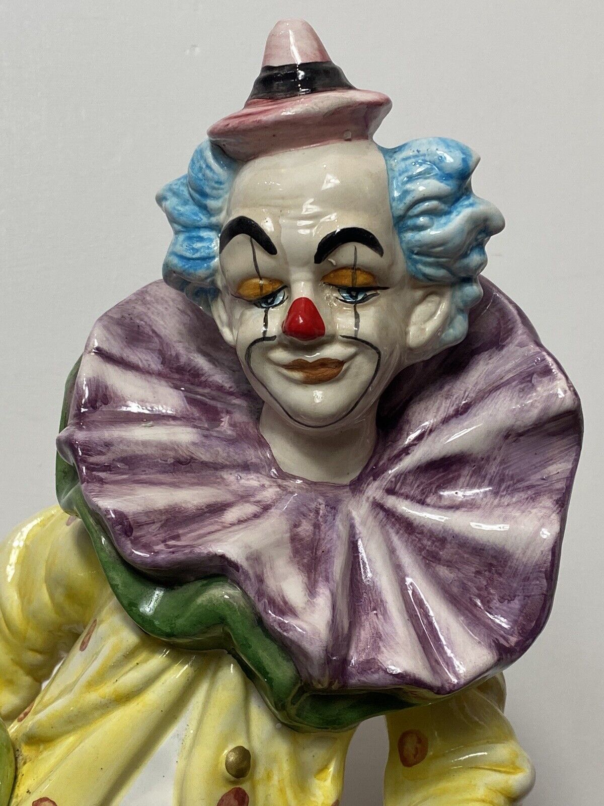 Magnificent Large Capodimonte Bright Glazed Clown Figurine With Dog Companion photo Home Decor