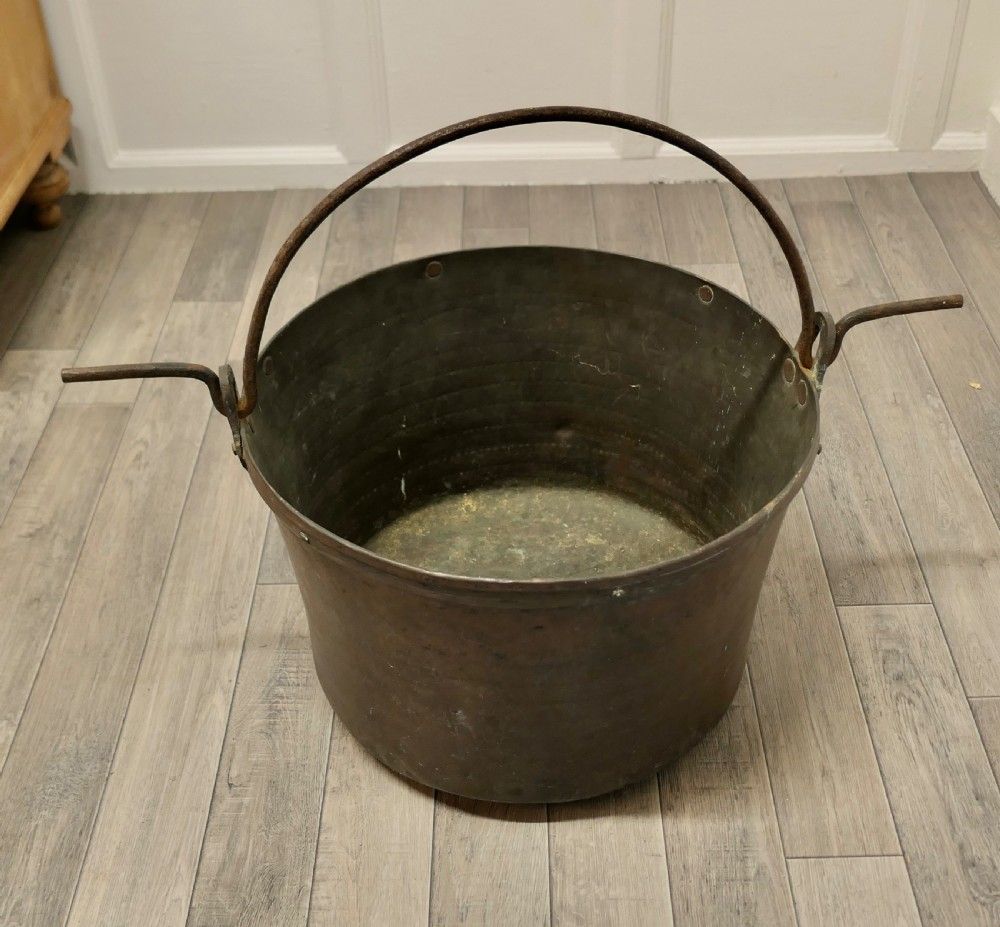 Very Large 19th Century Copper Cooking Pot, Cauldron photo Garden Decor