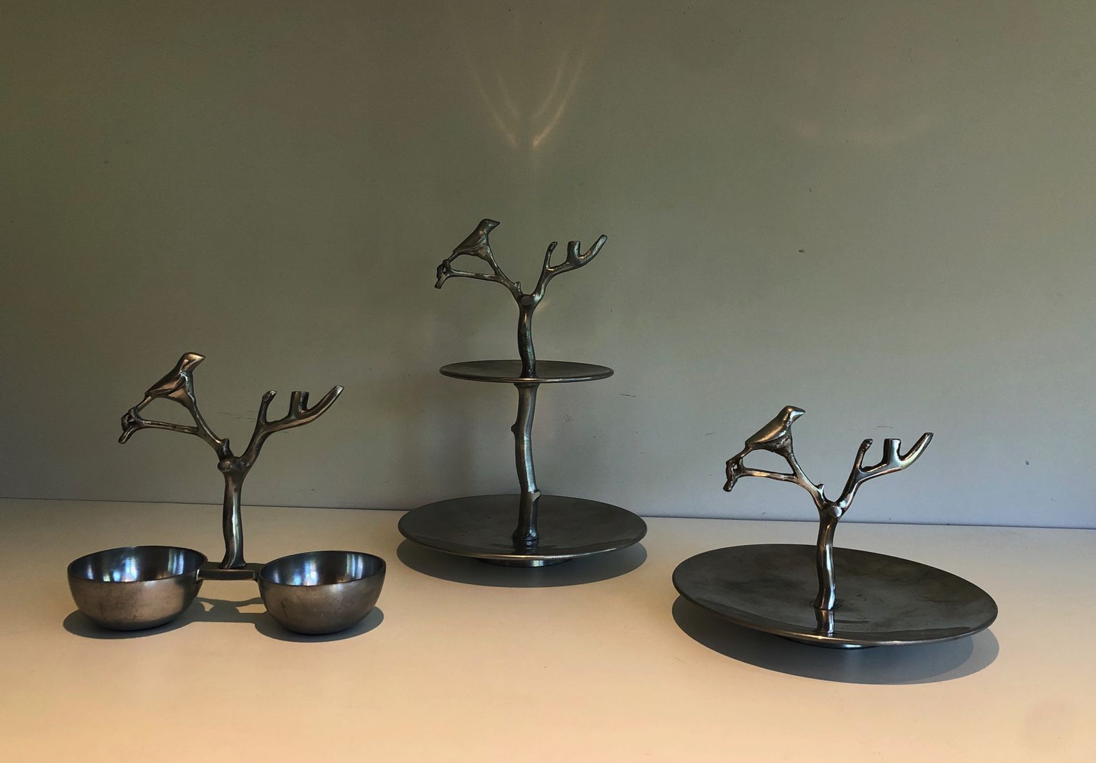 Suite Of 3 Aluminum Serving Pieces Decorated With Birds And Branches