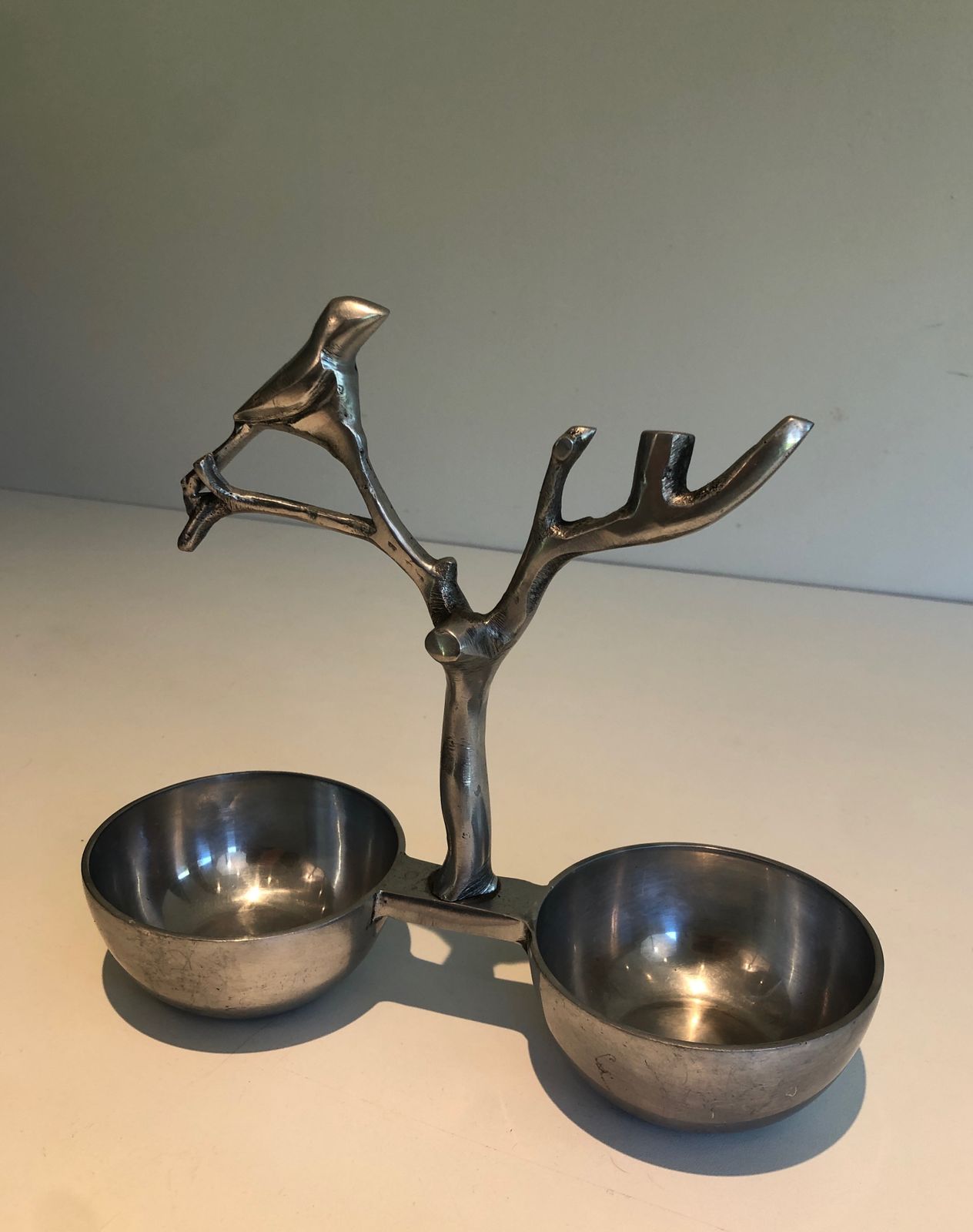 Suite Of 3 Aluminum Serving Pieces Decorated With Birds And Branches photo Home Decor