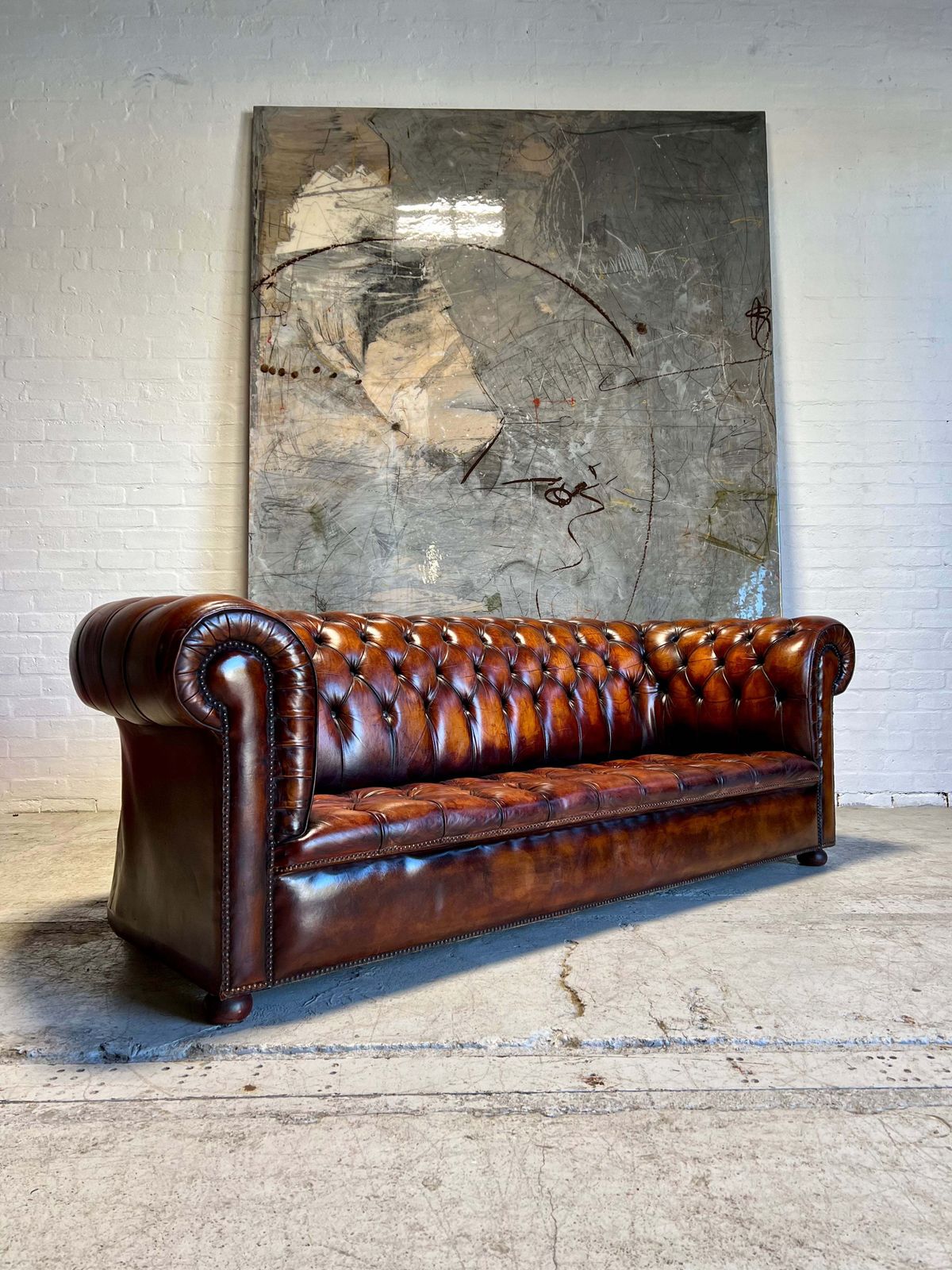 Exceptional Midc Vintage Leather Chesterfield Sofa In Hand Dyed Horse Chestnut photo furniture