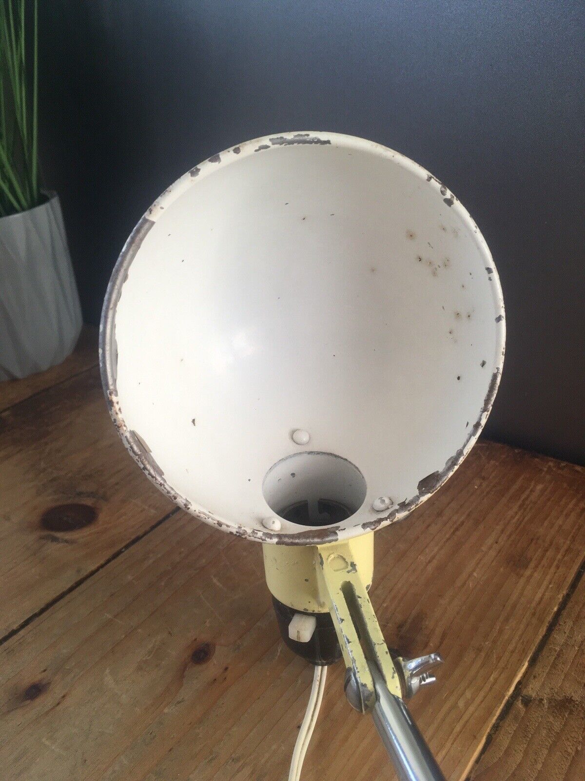 photo for sale Mid Century Modern Metek Foldable Articulated Travel Desk Lamp Industrial 50's