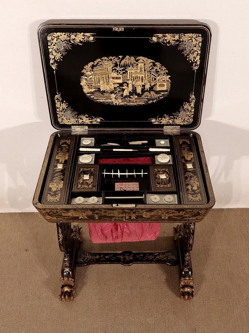 Worker In Blackened Wood With Asian Decoration, Napoleon III Period, Mid 19th Century photo vintage