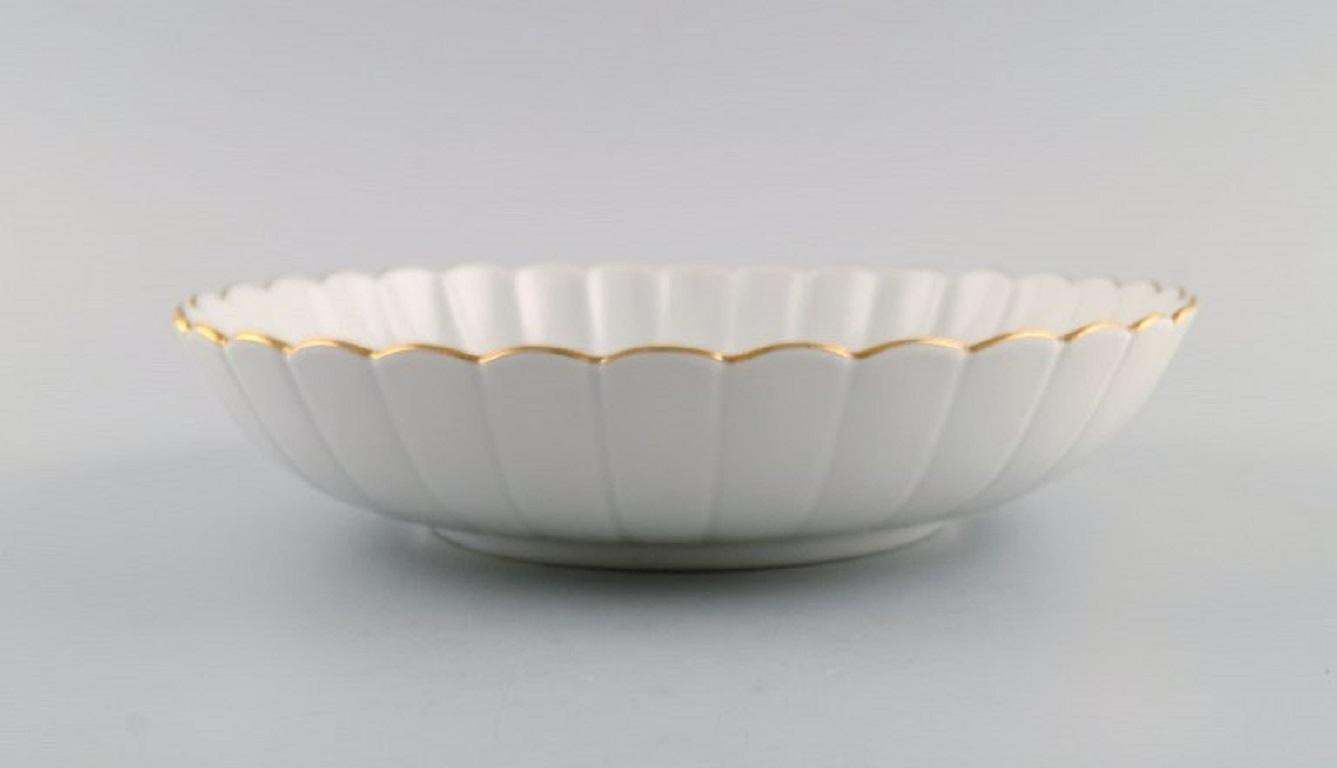 Round Meissen Pink Rose Bowl In Hand Painted Porcelain With Gold Edge photo Home Decor