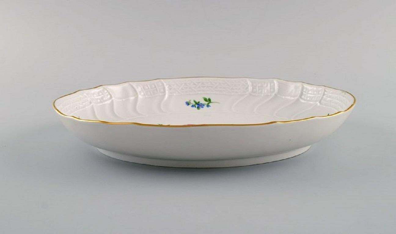 Oval Meissen Pink Rose Bowl In Hand Painted Porcelain With Gold Edge photo 361.0