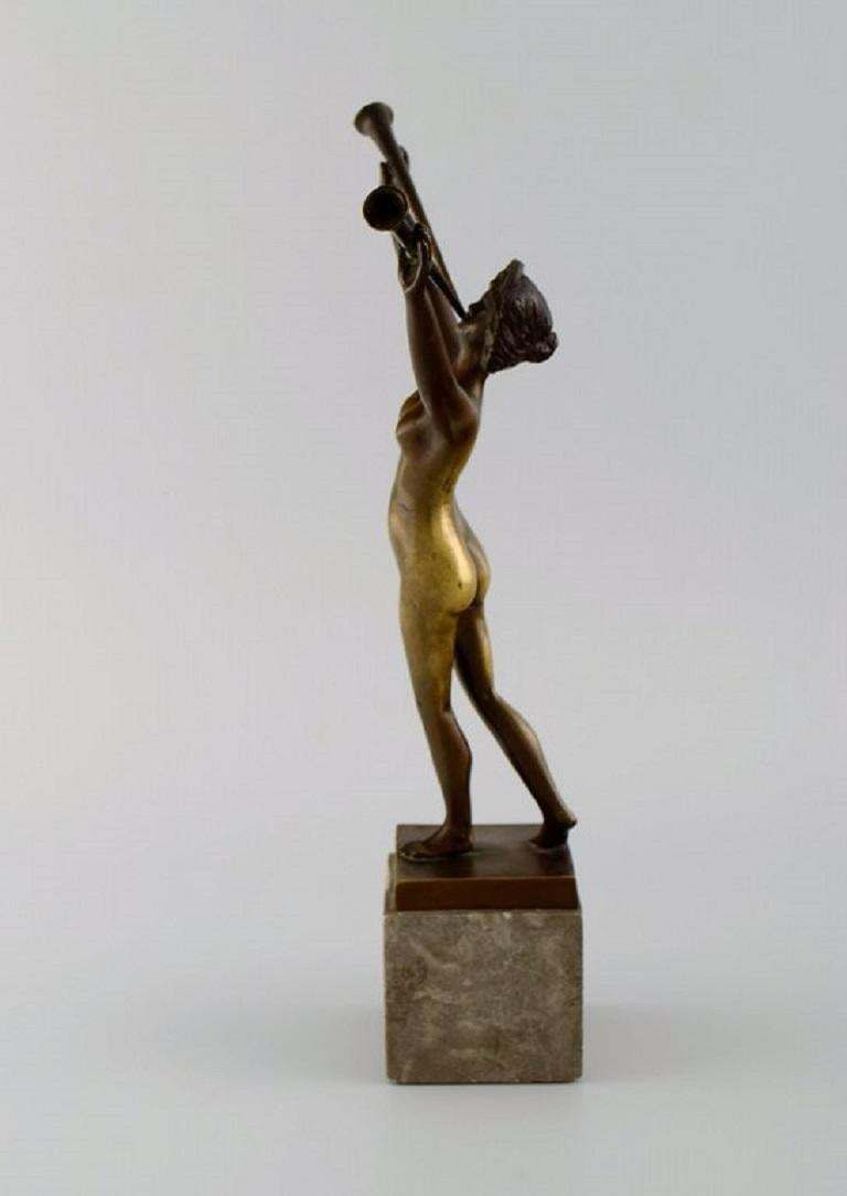 Art Deco Bronze Sculpture On A Marble Base, Lur Blowing Nude Woman, 1920s / 30s photo Home Decor