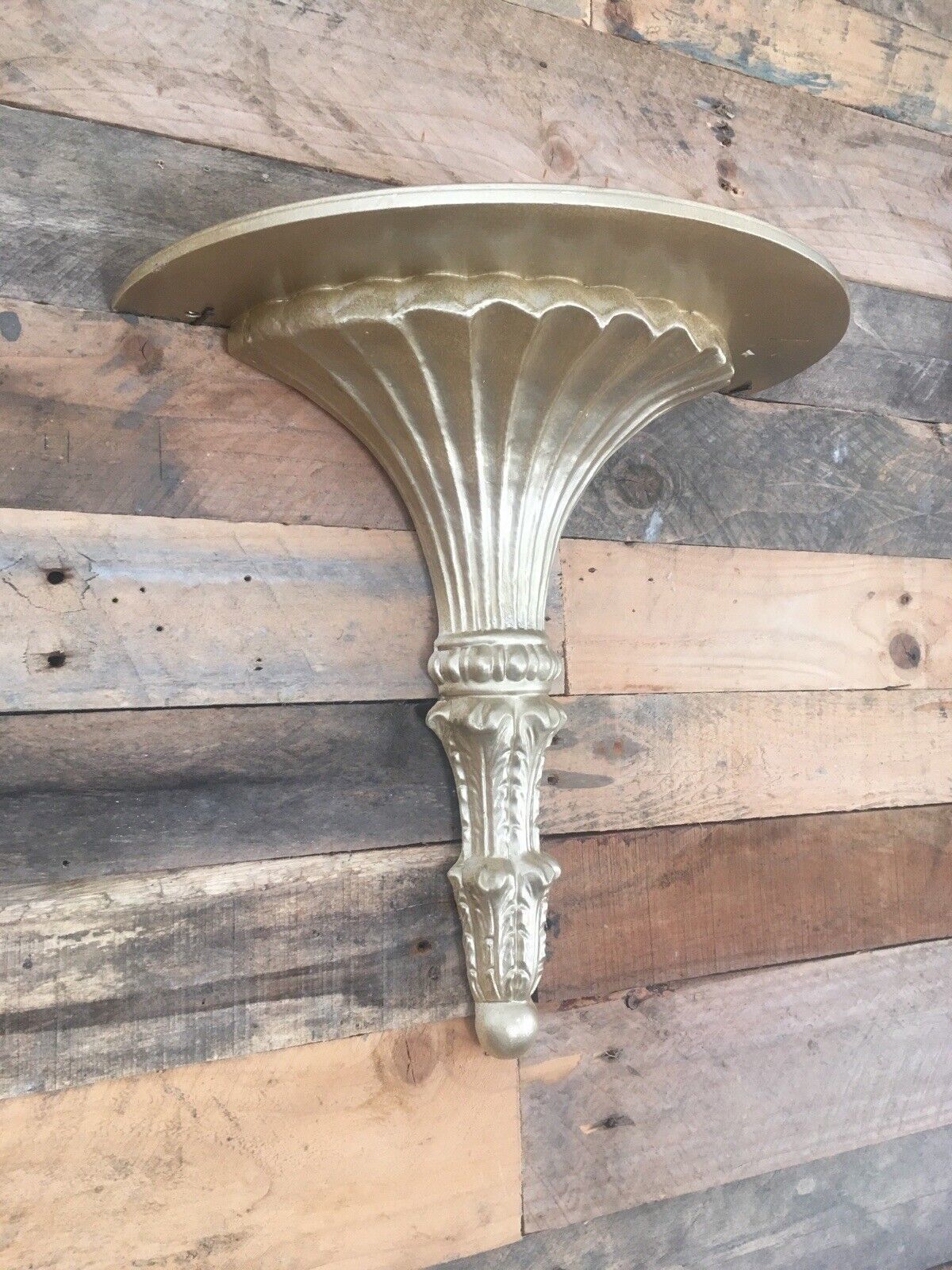 Vintage Gold Rococo Italian Baroque Wooden Scalloped Leaf Wall Bracket Shelf photo for sale