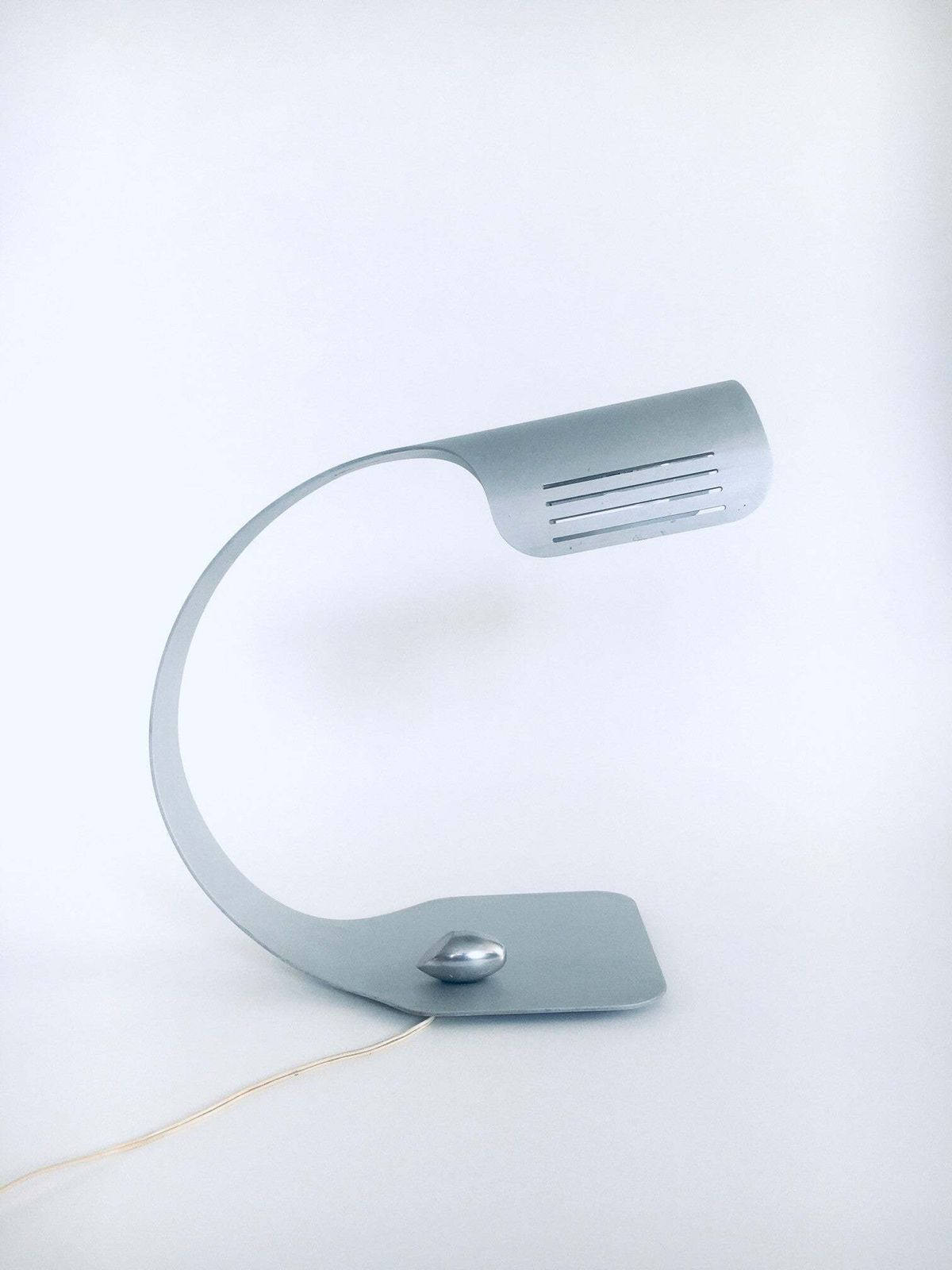 Aluminium 'Colomba' Bureaulamp Van Walter & Moretti, Frankrijk 1972 photo Verlichting