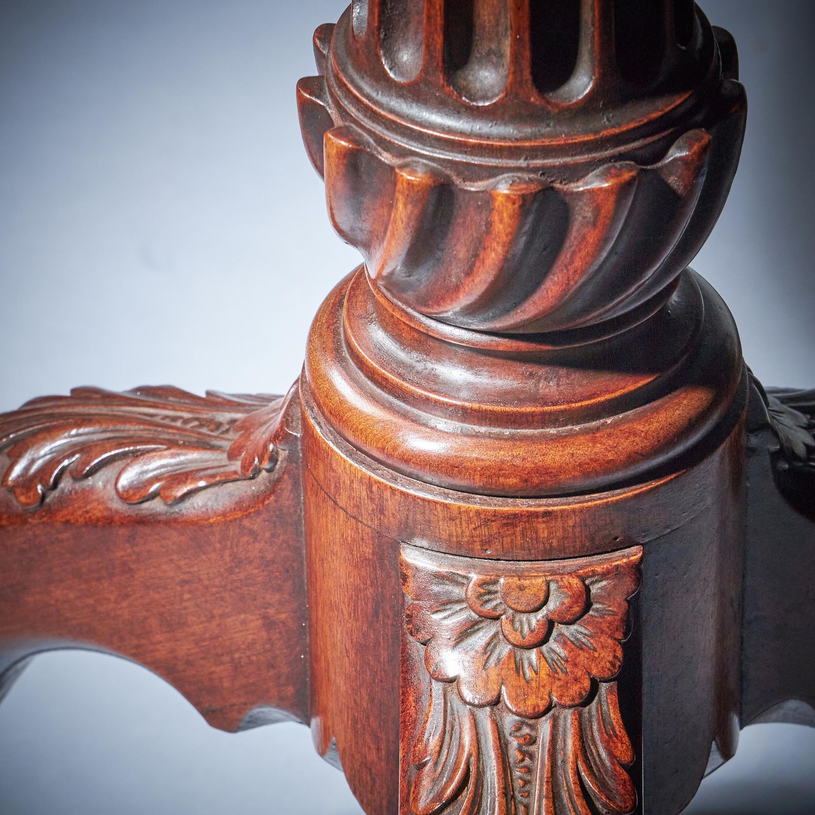 Rare 18th Century George III Mahogany Irish Wolf Foot Tripod Table, Circa 1760 photo buy
