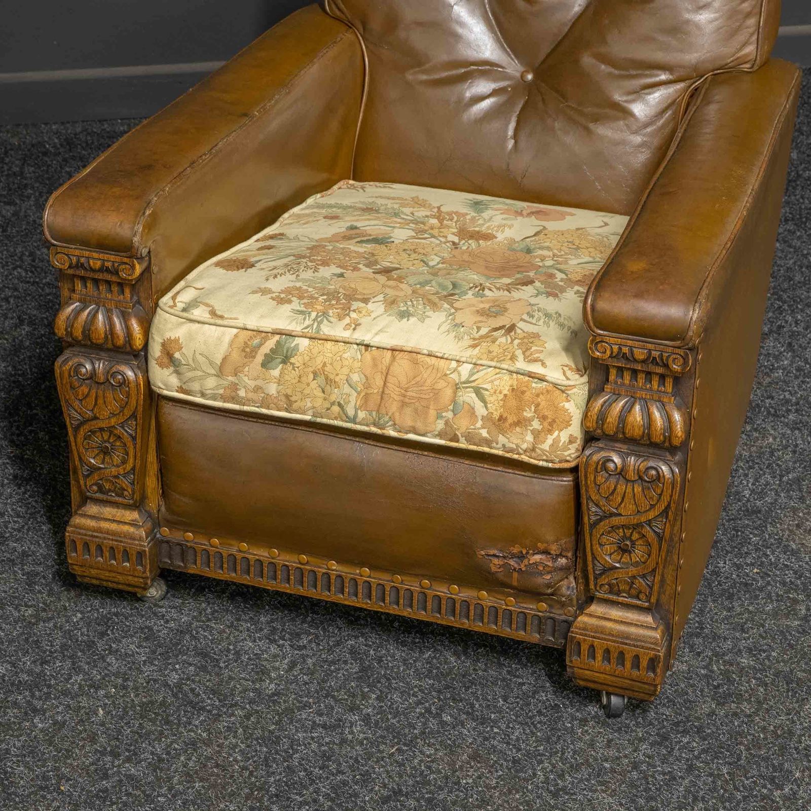photo furniture Ladies And Gents Pair Of Early 20th Century Leather Armchairs