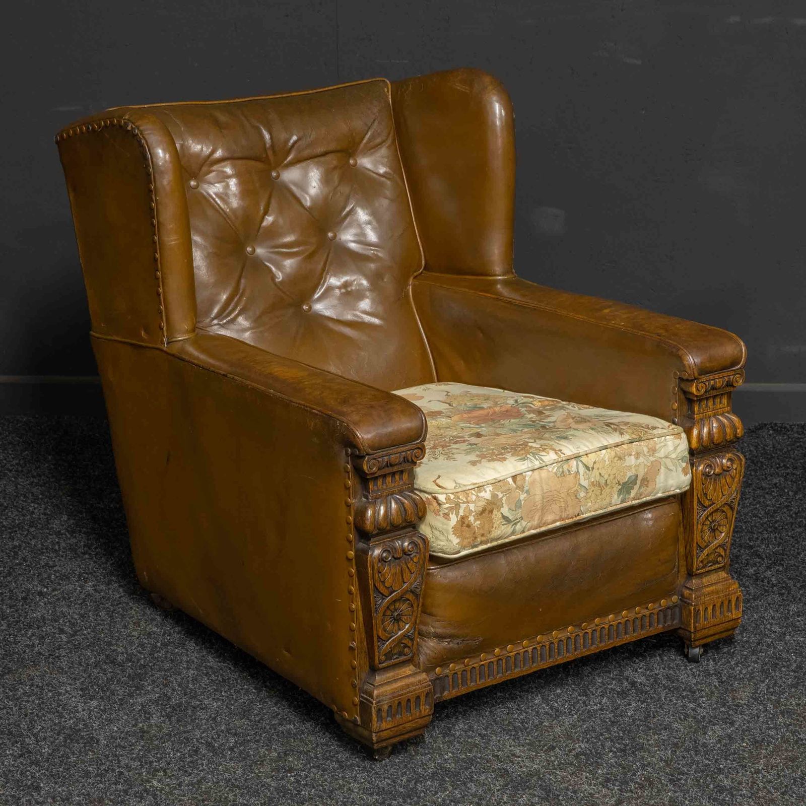 1750.0 Ladies And Gents Pair Of Early 20th Century Leather Armchairs photo