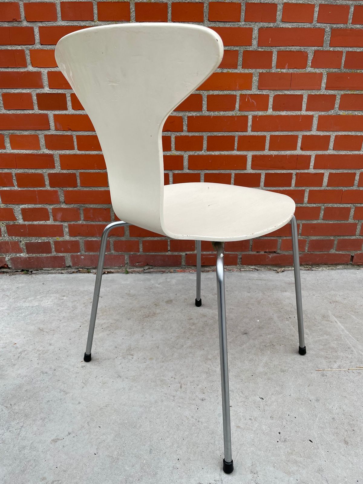 photo furniture Mosquito Chair By Arne Jacobsen For Fritz Hansen, 1970s